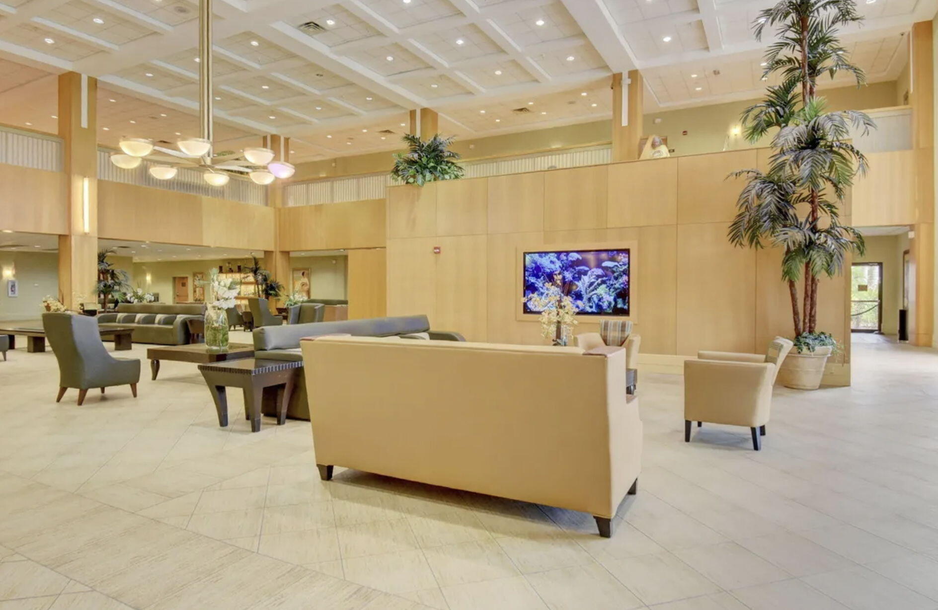 AINSLIE AT CENTURY VILLAGE CONDO - Residential