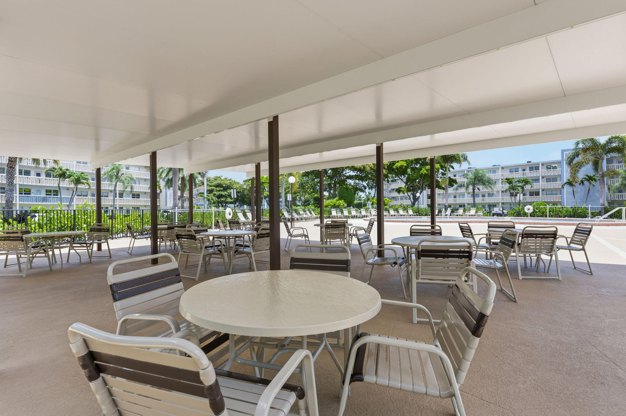AINSLIE AT CENTURY VILLAGE CONDO - Residential