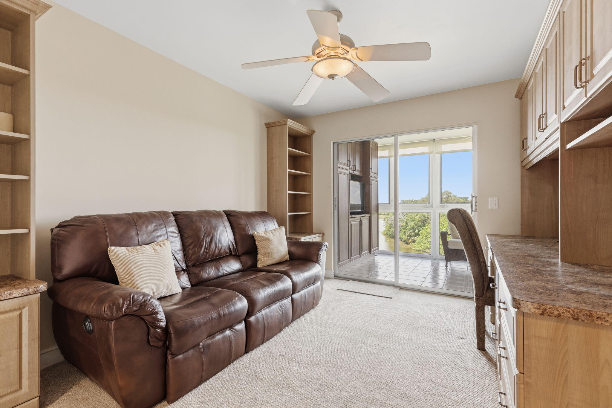 AINSLIE AT CENTURY VILLAGE CONDO - Residential