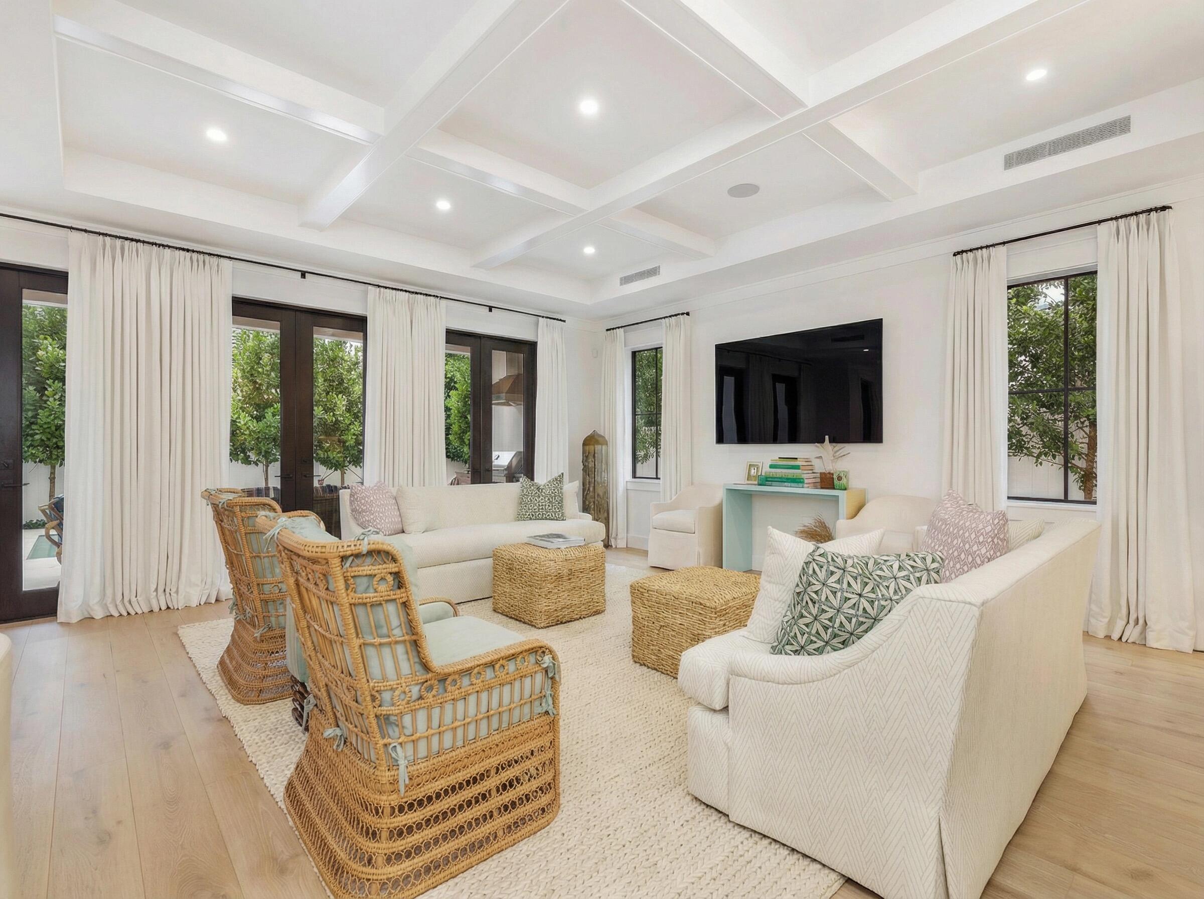 EL CID COURT - Residential
