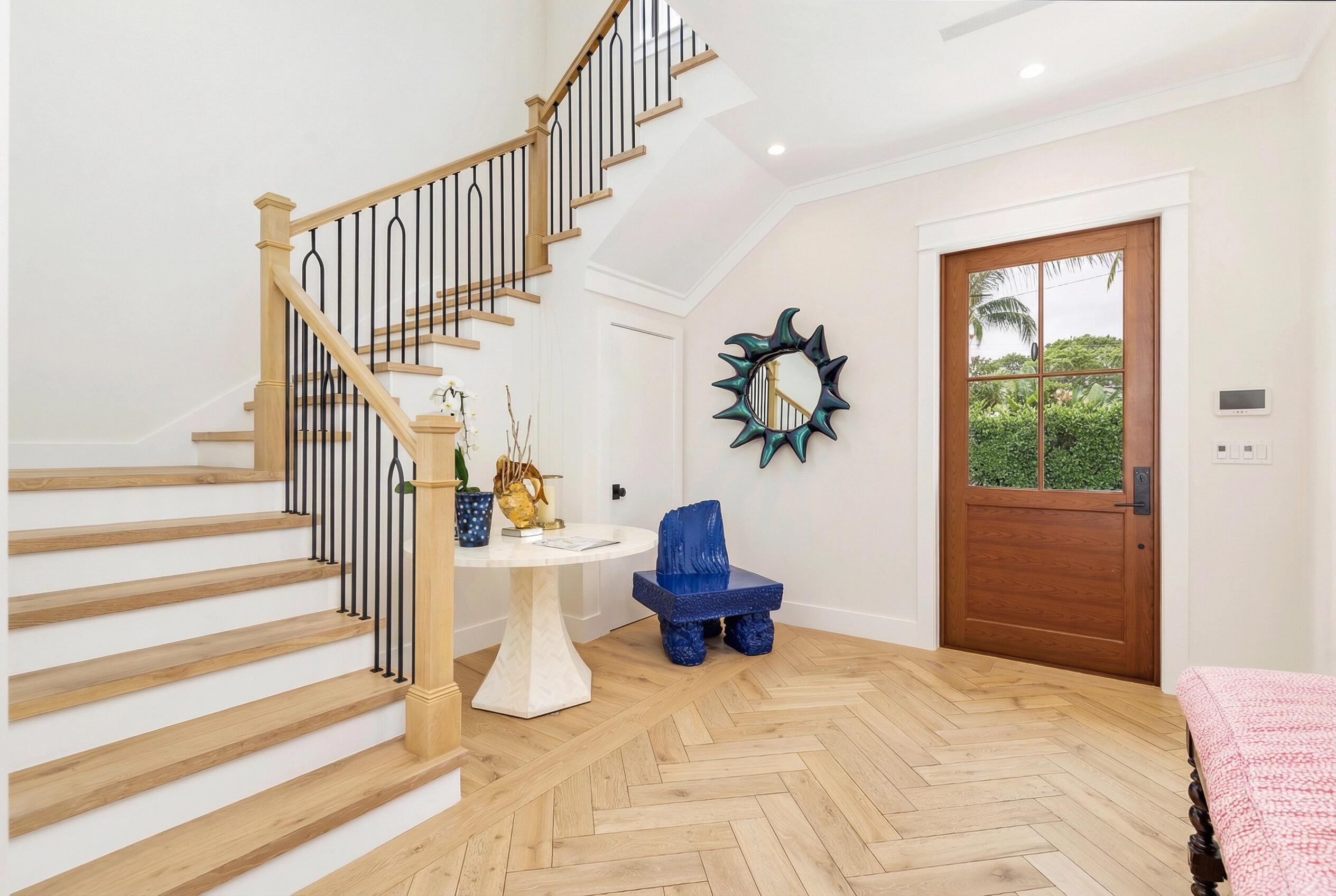 EL CID COURT - Residential