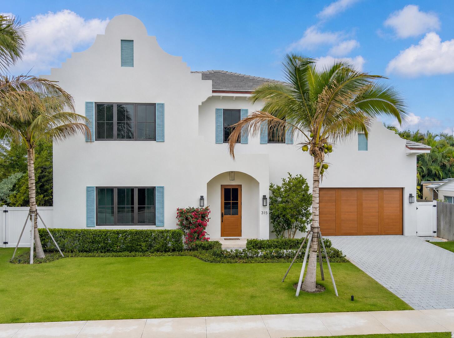 EL CID COURT - Residential