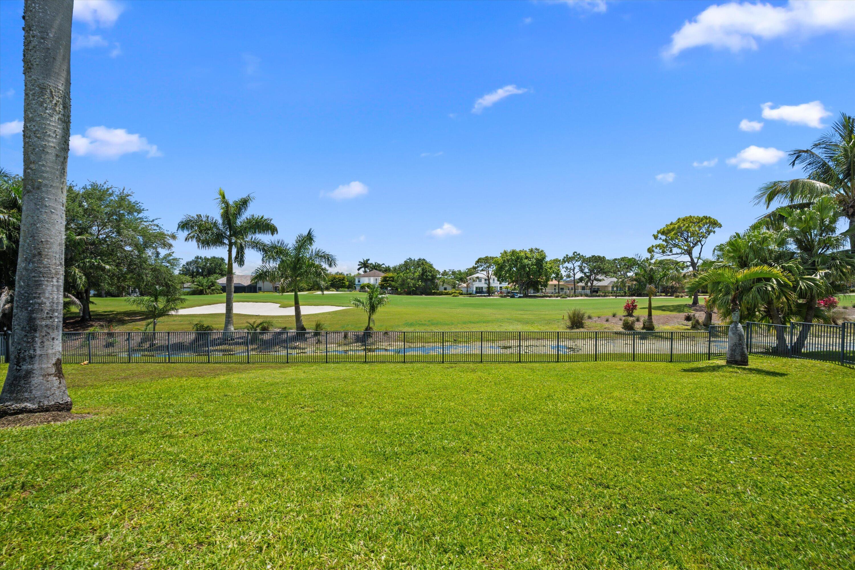 MEADOW WOOD OF THE LANDINGS AT WELLINGTON - Residential