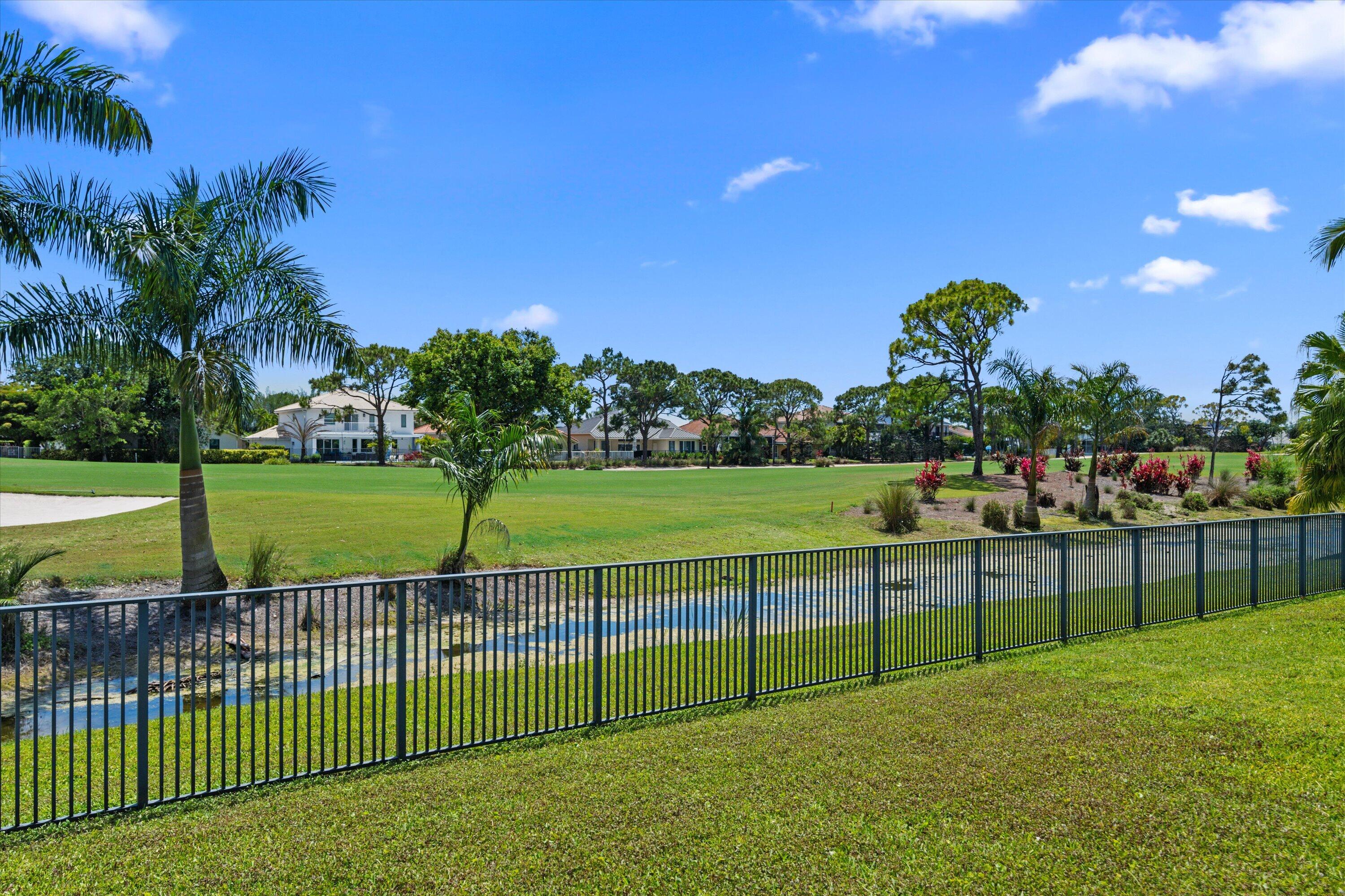 MEADOW WOOD OF THE LANDINGS AT WELLINGTON - Residential
