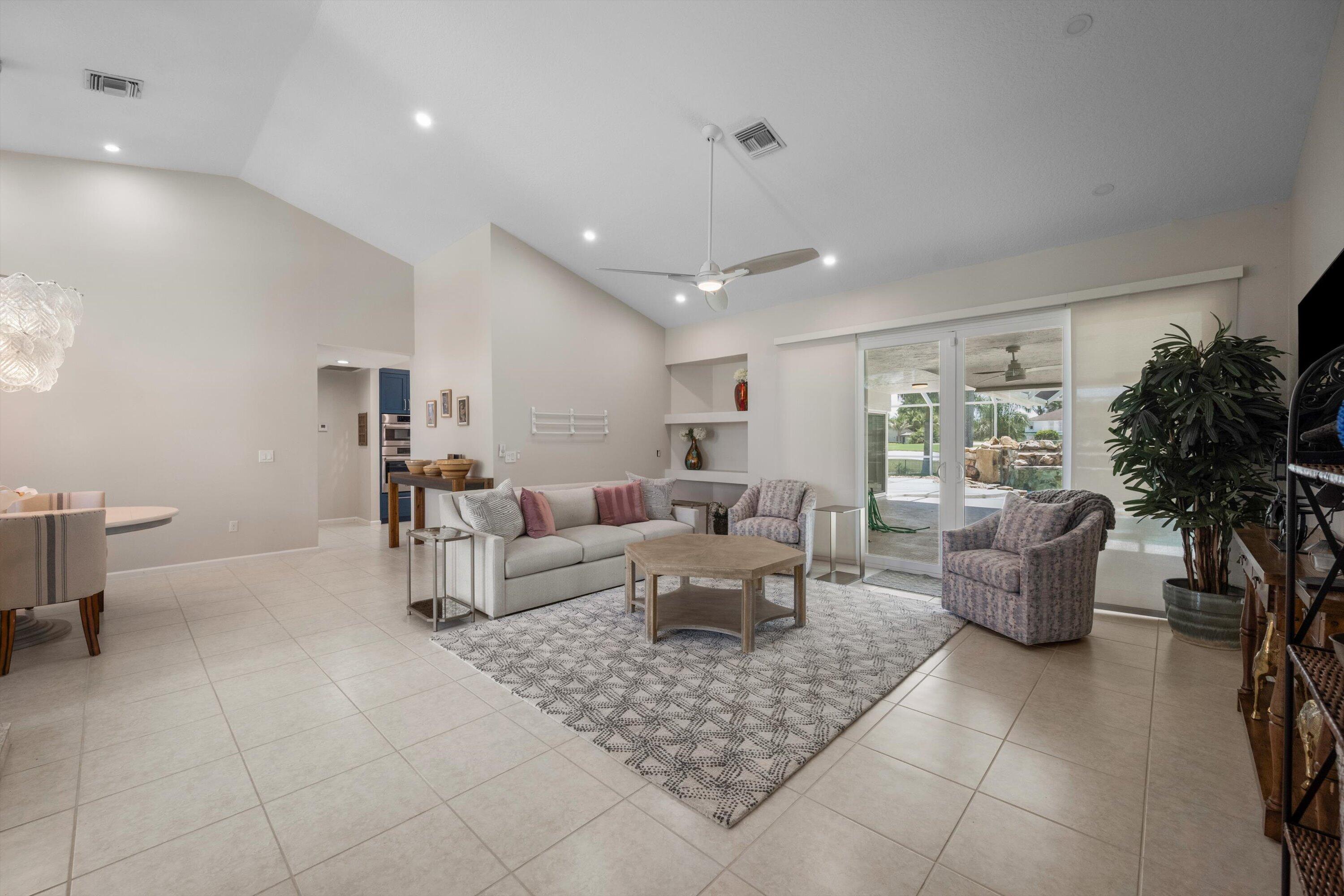 MEADOW WOOD OF THE LANDINGS AT WELLINGTON - Residential
