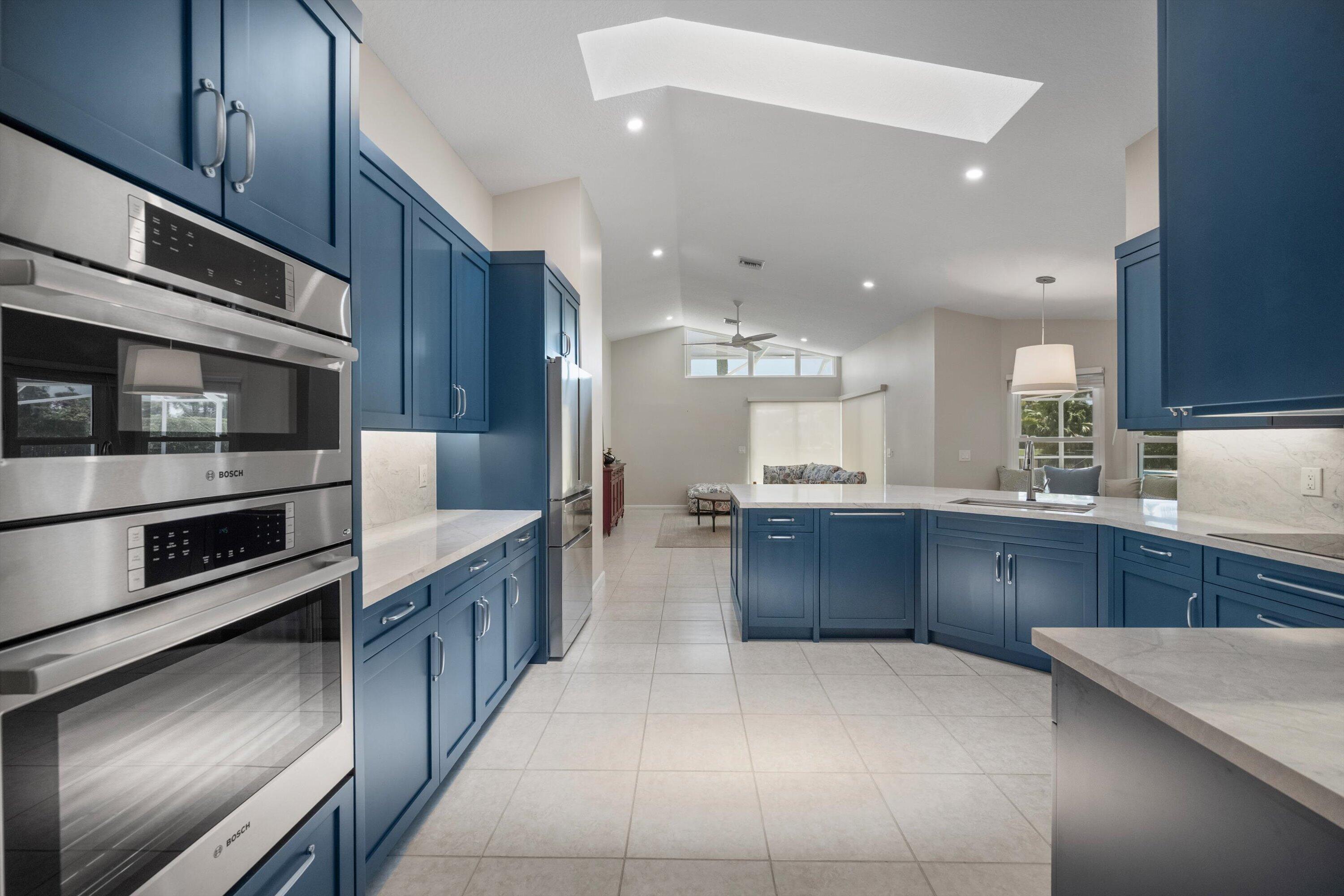 MEADOW WOOD OF THE LANDINGS AT WELLINGTON - Residential