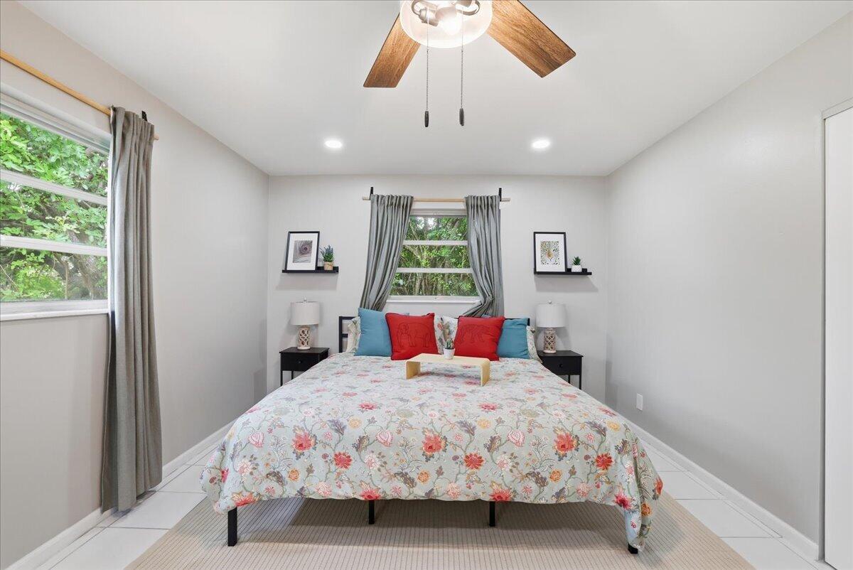 COUNTRY CLUB VILLAGE SEC A - Residential