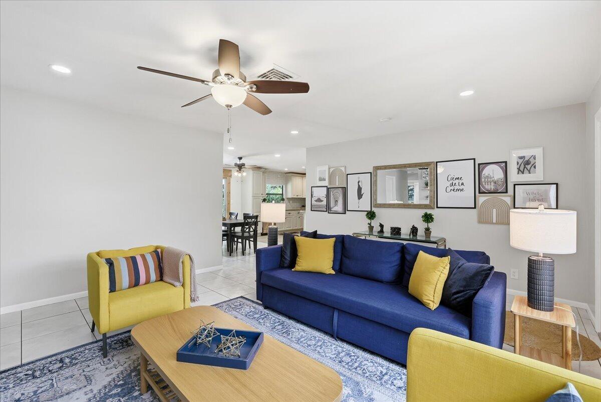 COUNTRY CLUB VILLAGE SEC A - Residential