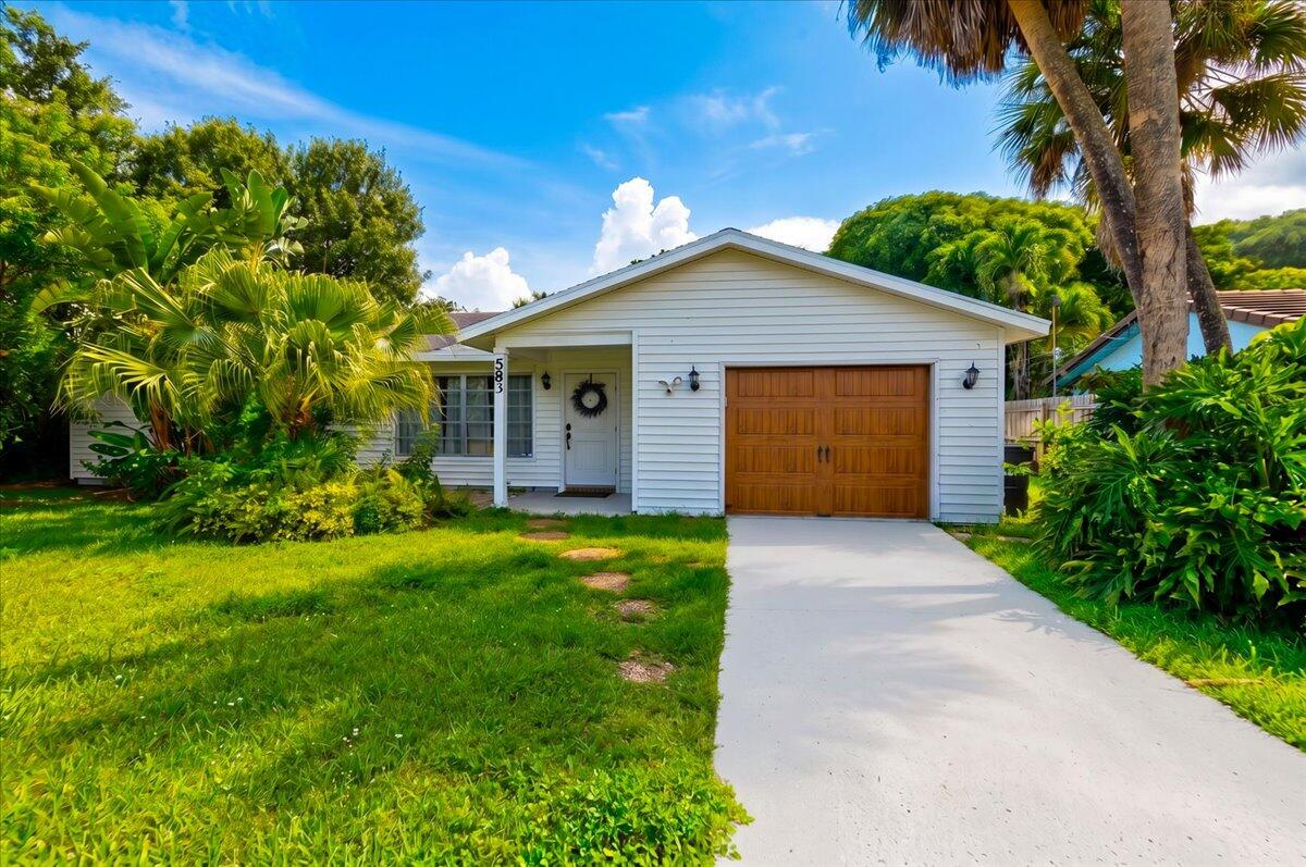 COUNTRY CLUB VILLAGE SEC A - Residential