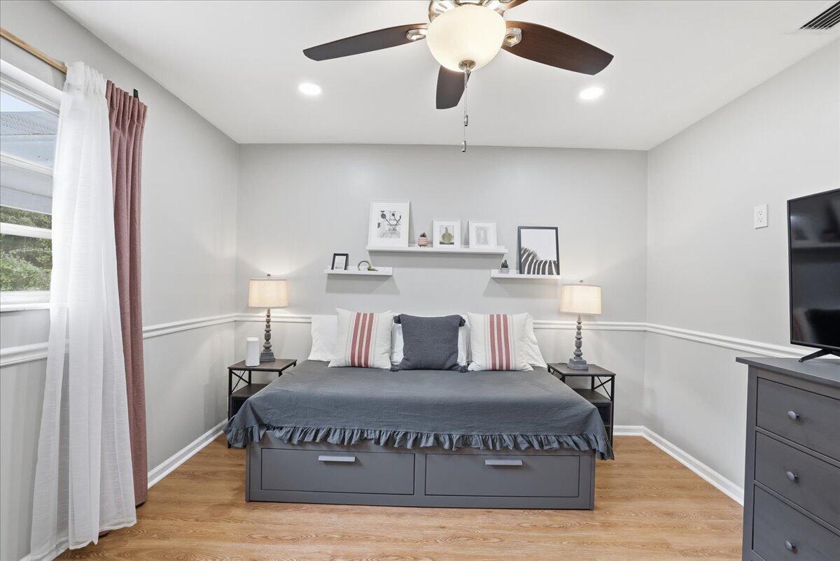 COUNTRY CLUB VILLAGE SEC A - Residential