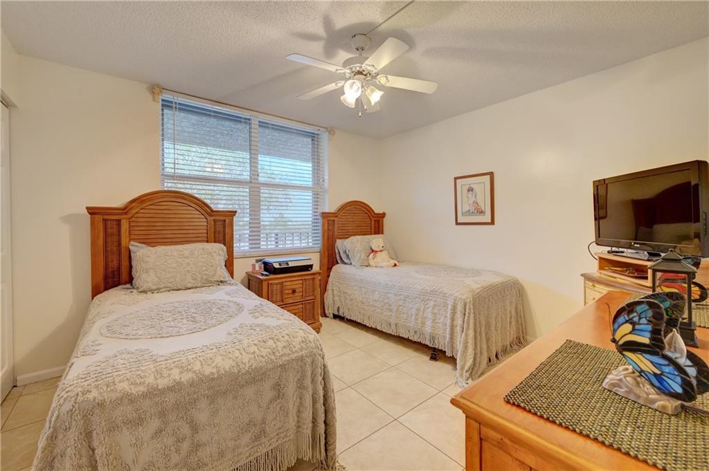WATERS EDGE TOWER CONDO - Residential