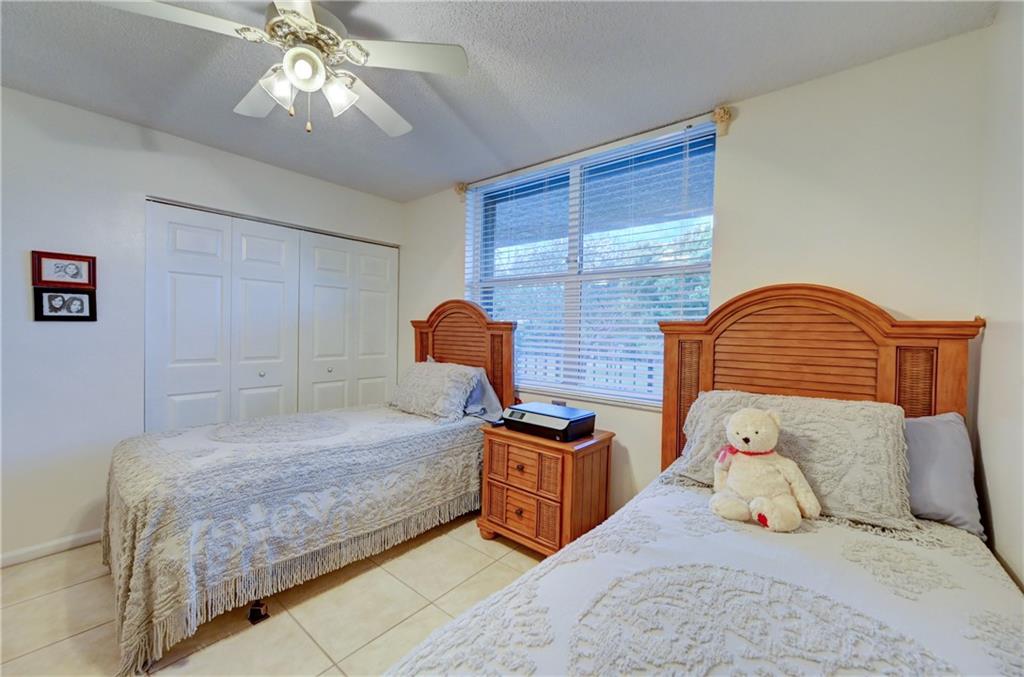 WATERS EDGE TOWER CONDO - Residential