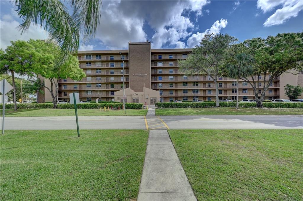 WATERS EDGE TOWER CONDO - Residential