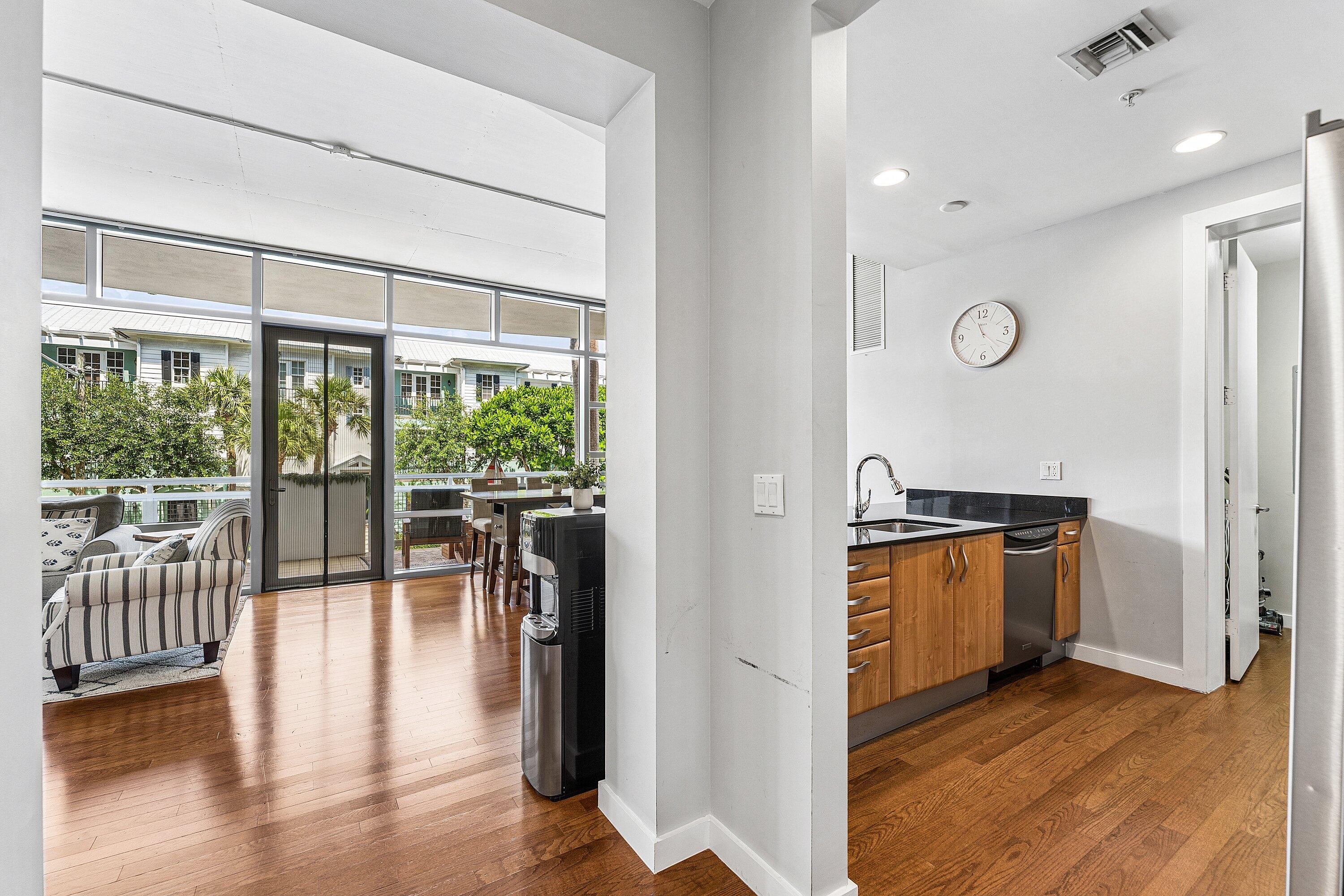 MERIDIAN DELRAY CONDO - Residential Lease