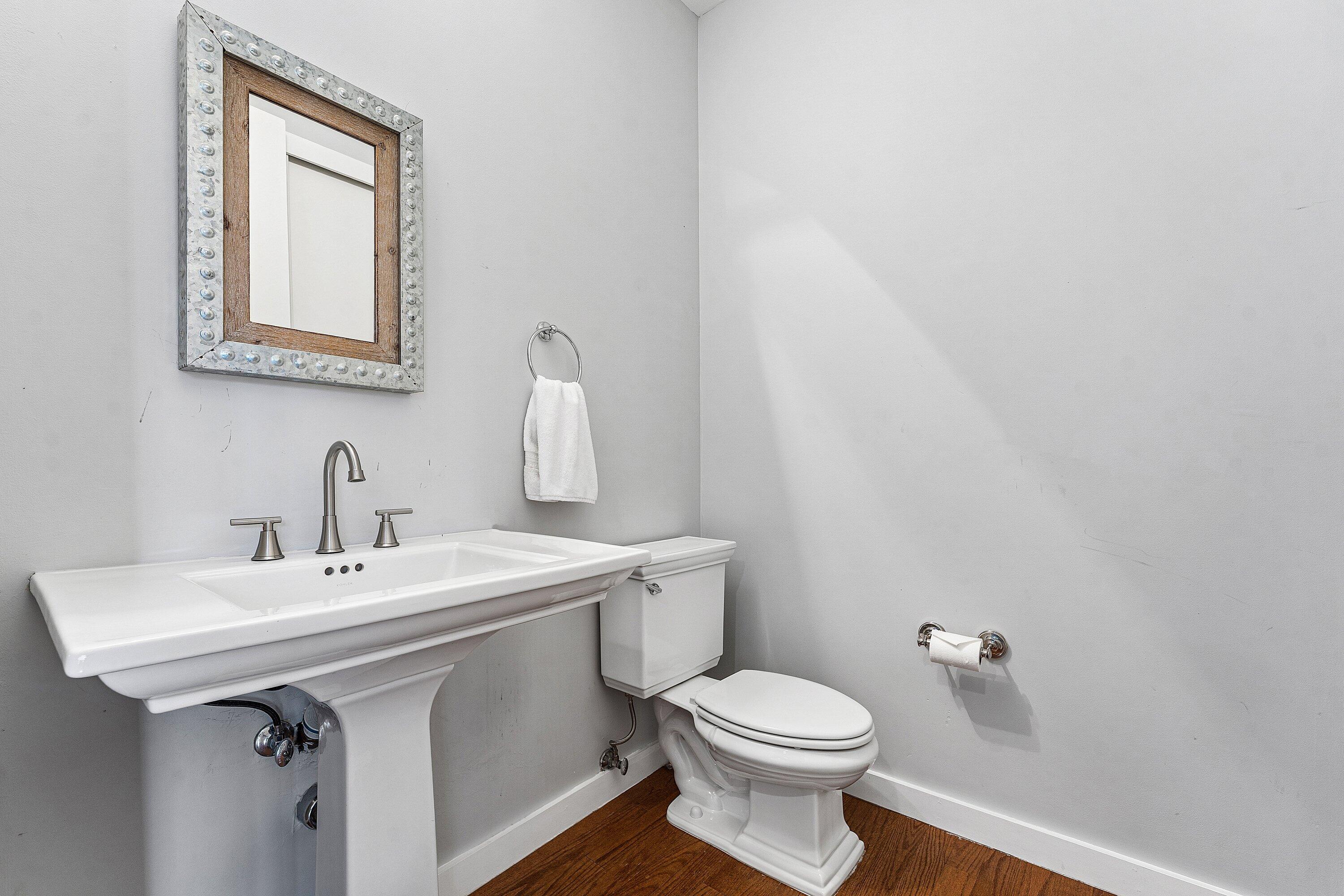 MERIDIAN DELRAY CONDO - Residential Lease