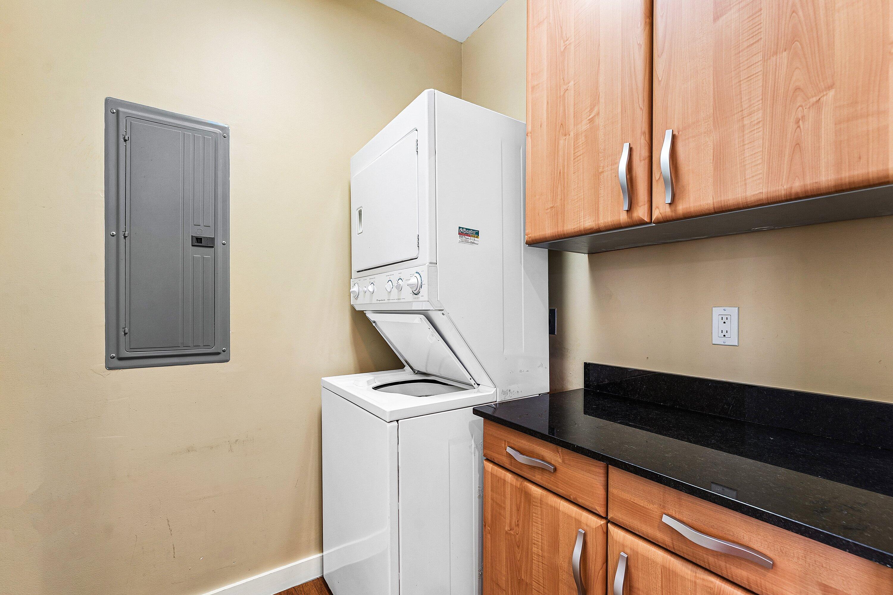 MERIDIAN DELRAY CONDO - Residential Lease