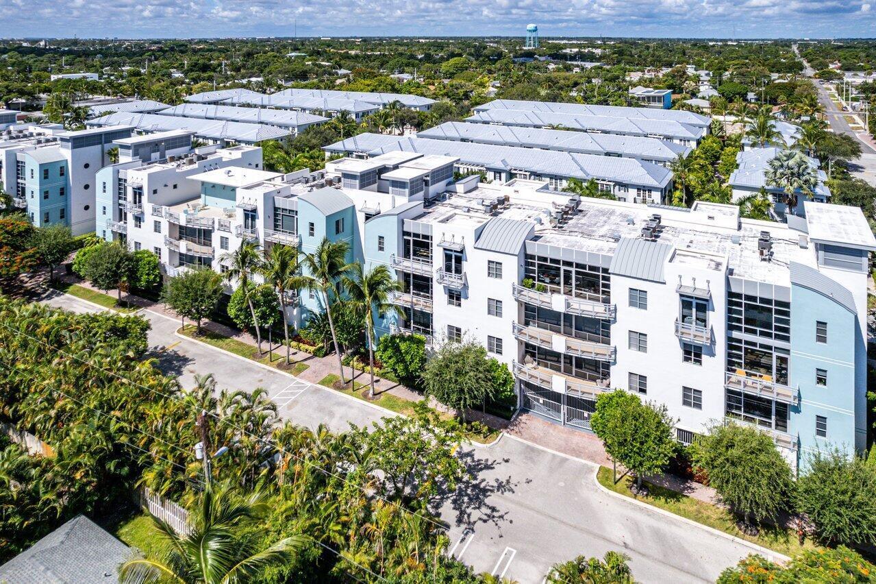 MERIDIAN DELRAY CONDO - Residential Lease