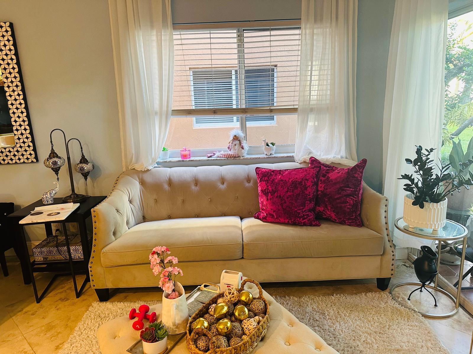 CASTLE PINES CONDOMINIUM - Residential Lease