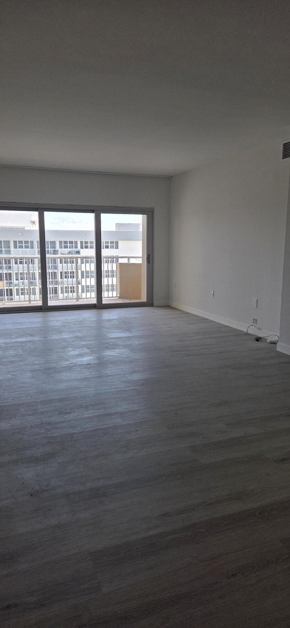 HEMISPHERES CONDO - Residential Lease