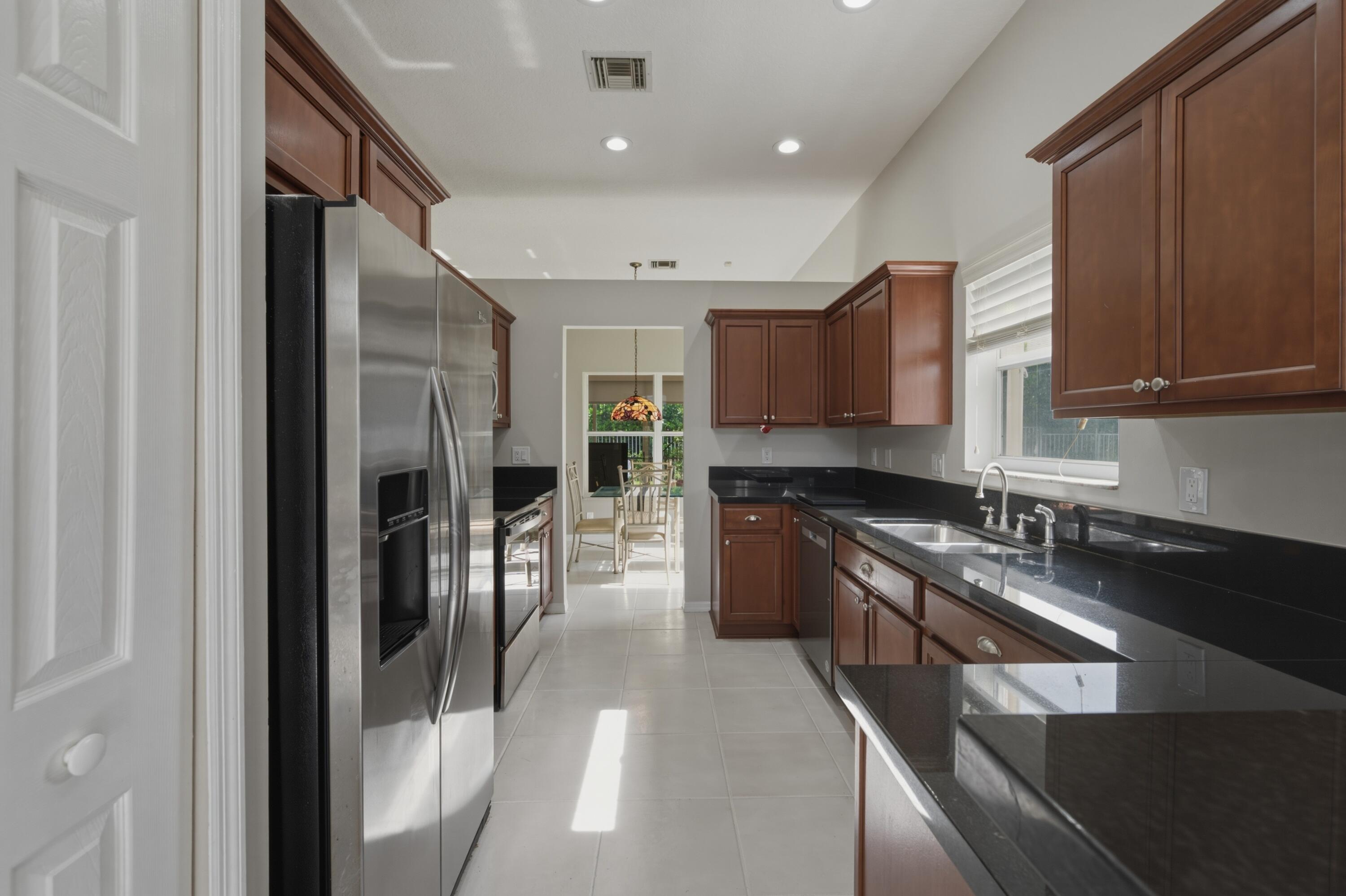 MISSION BAY TR H PH 2 - Residential