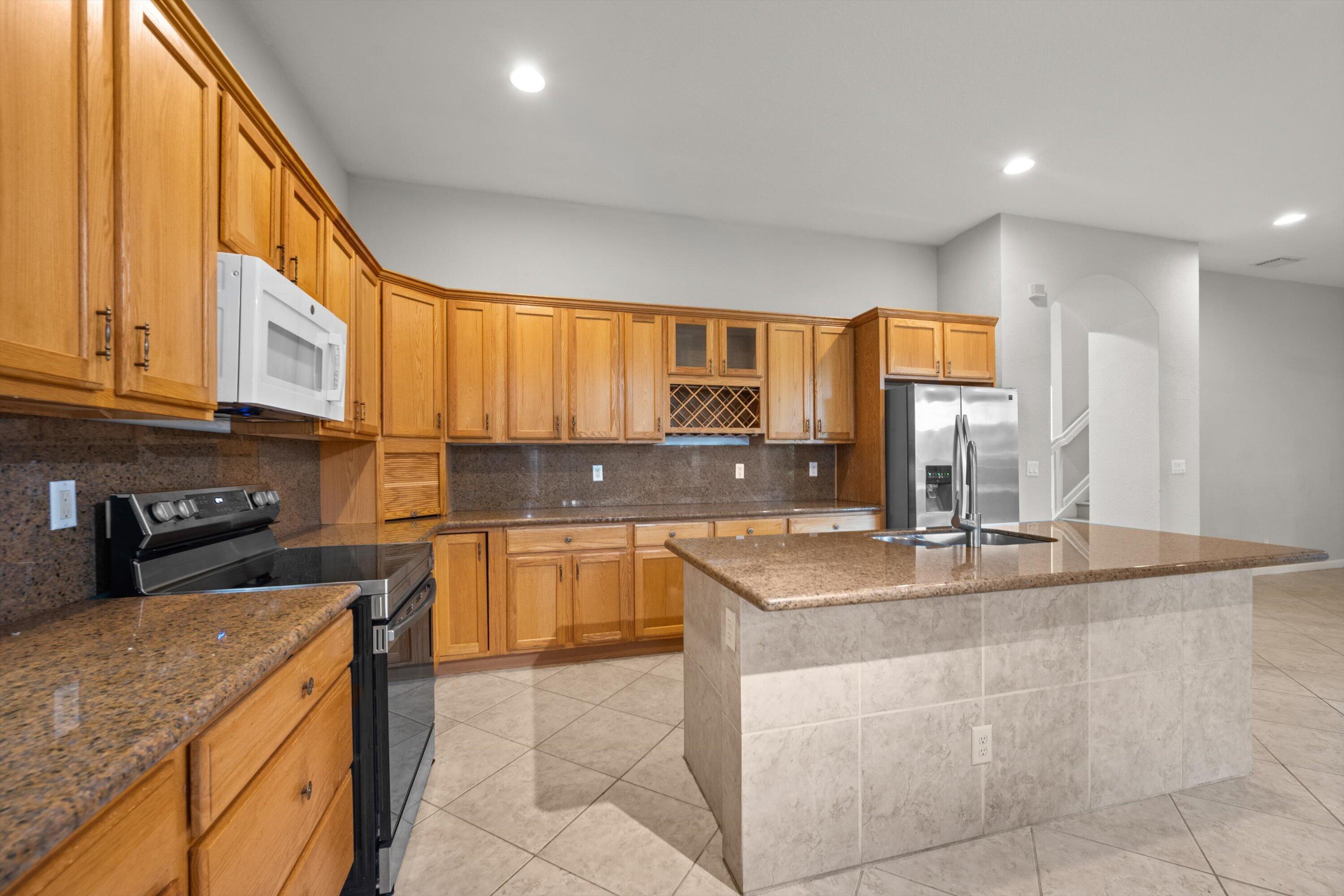 PALMYRA ESTATES - Residential