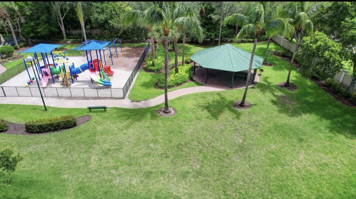 PALMYRA ESTATES - Residential