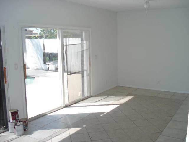 HUNTERS MANOR - Residential Lease