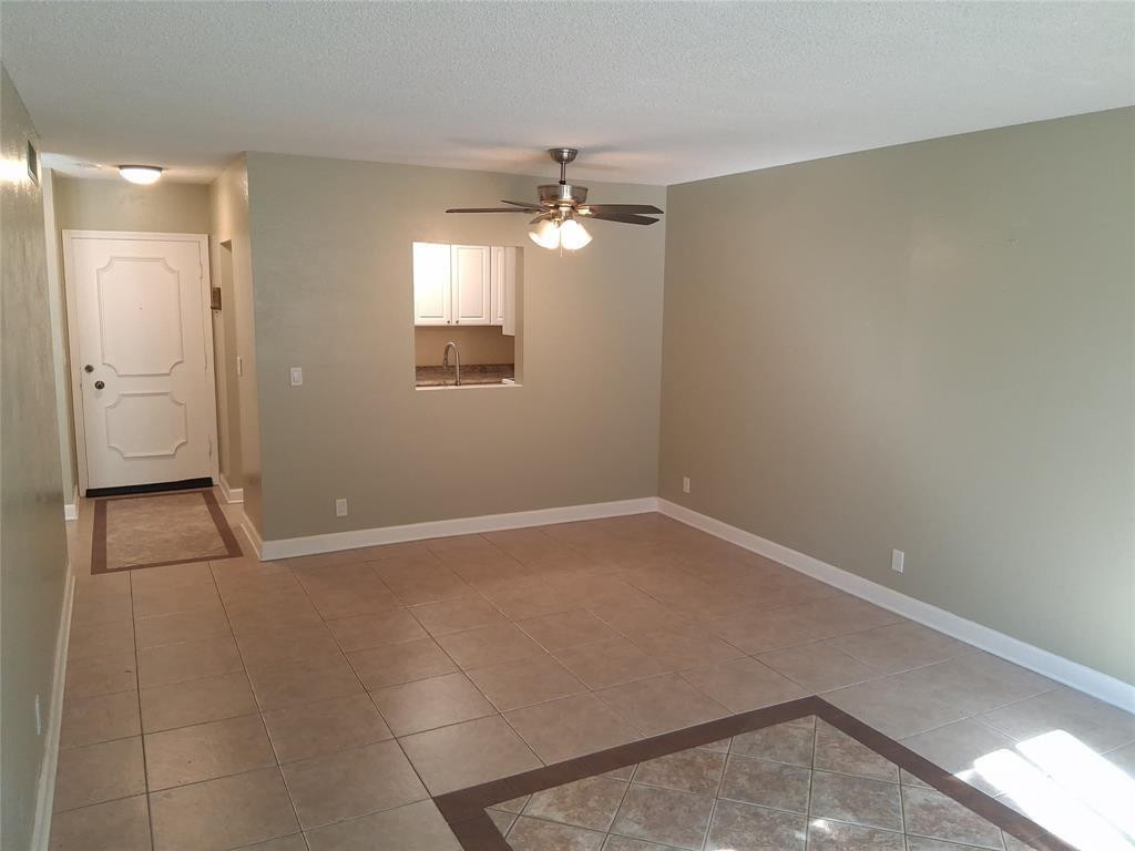 IMPERIAL POINT GARDENS CONDO - Residential
