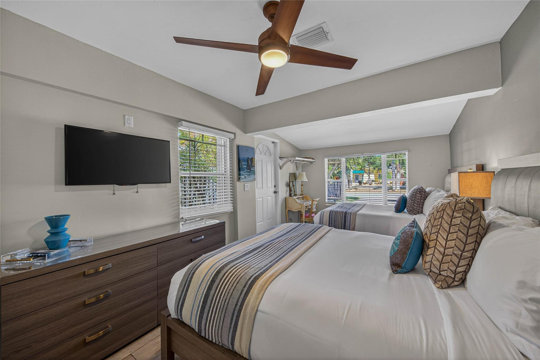 Beverly Shores 30-27 B - Residential