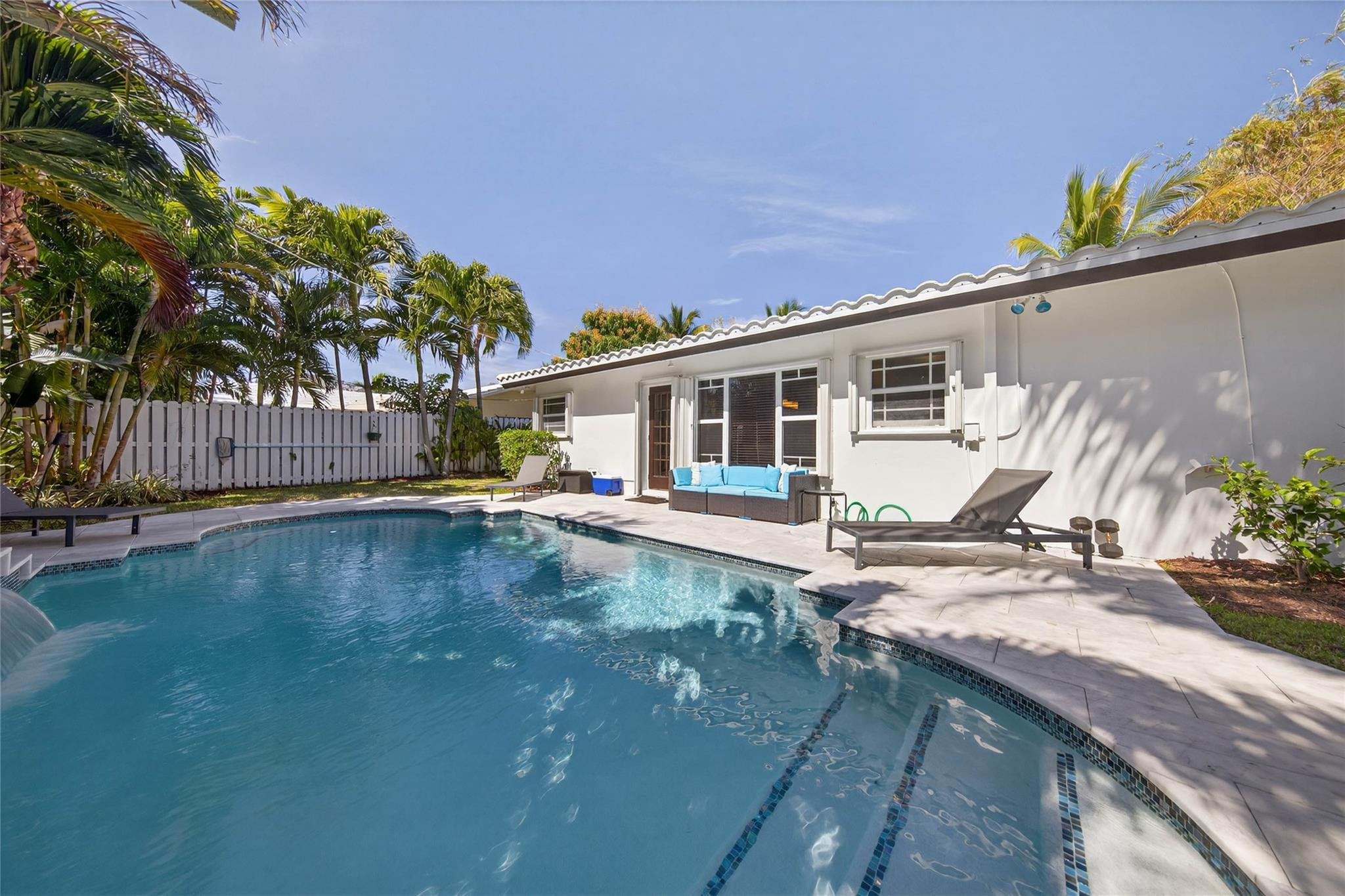 Beverly Shores 30-27 B - Residential