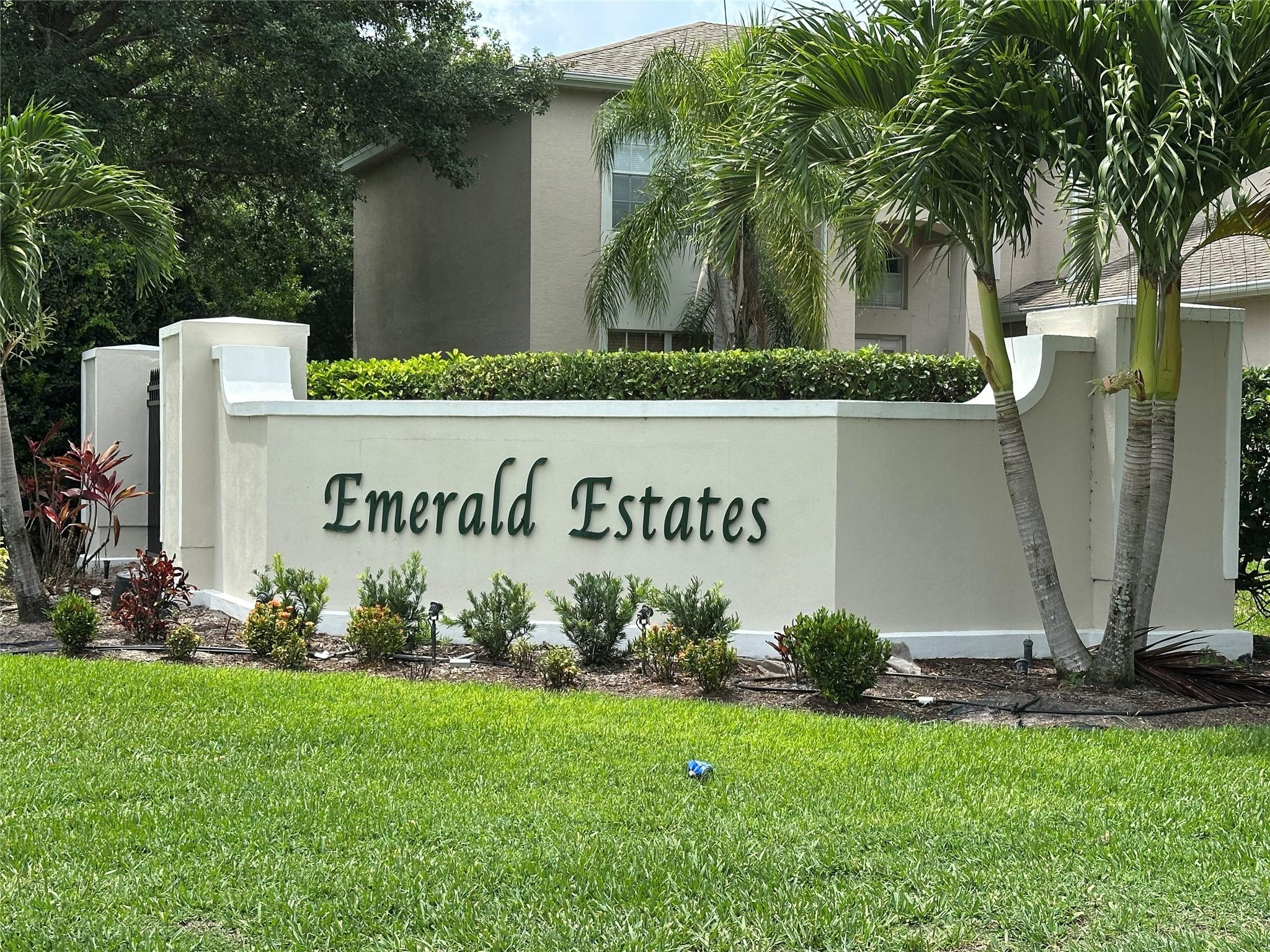 EMERALD ESTATES SUB - Residential