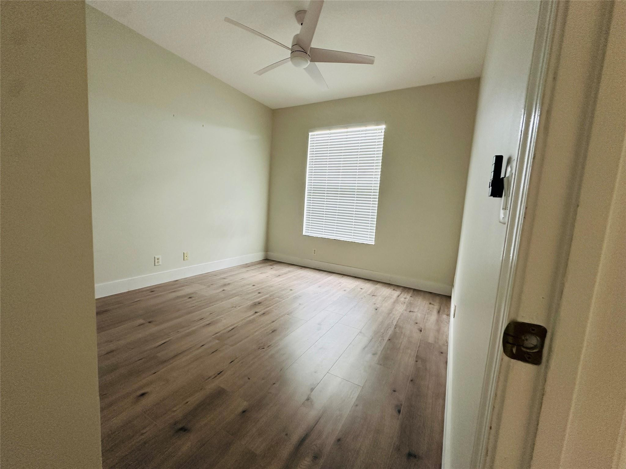 EMERALD ESTATES SUB - Residential