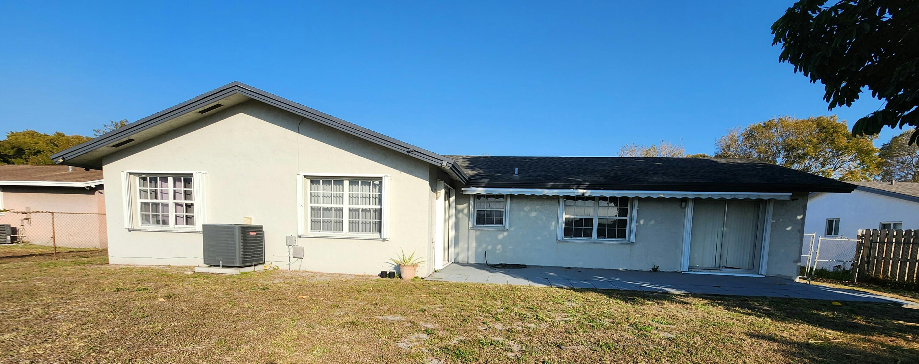 PALM BEACH LAKES NORTH 1 - Residential