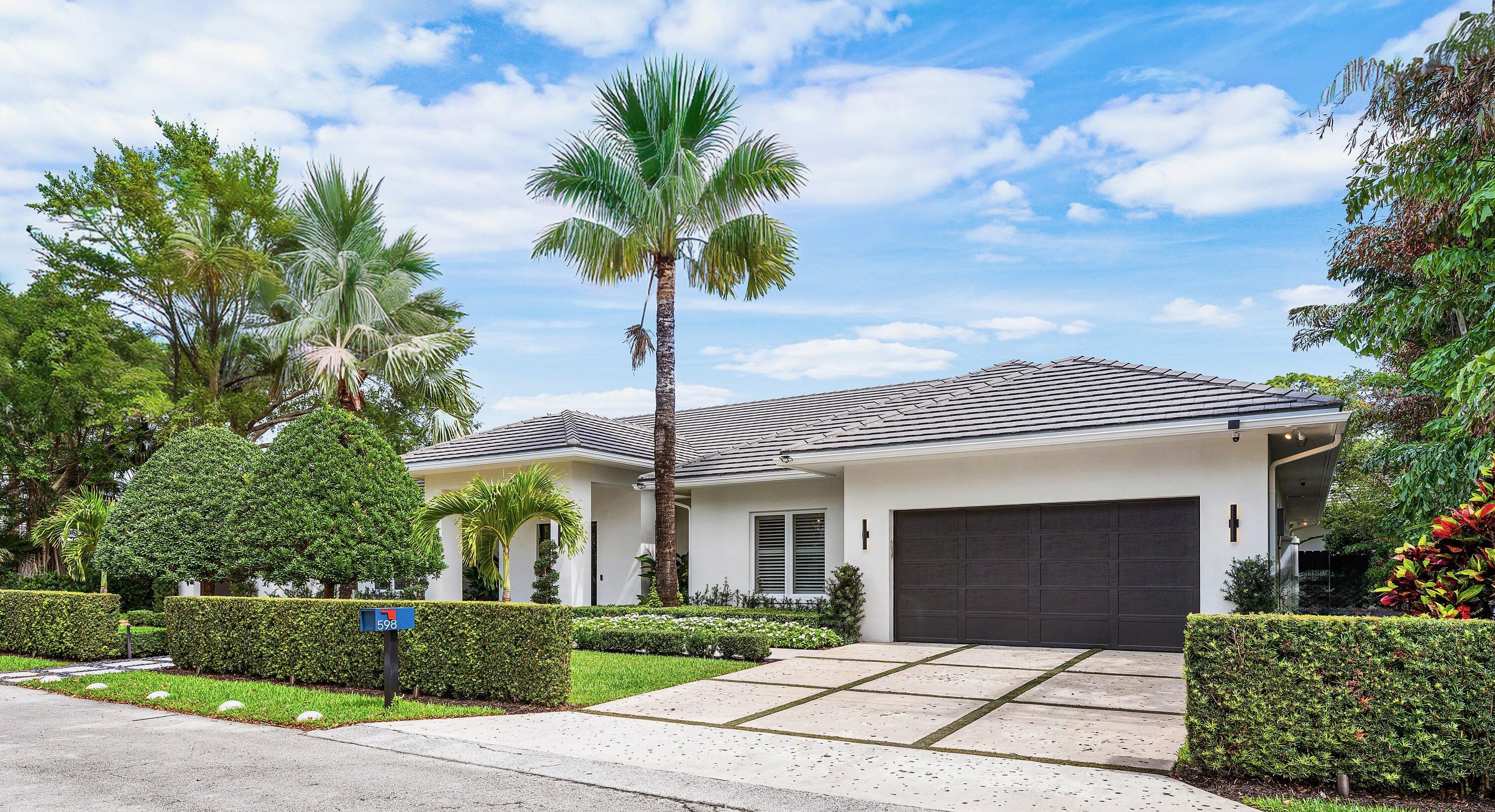 MACHLE PROPERTY ON AM 49 - Residential