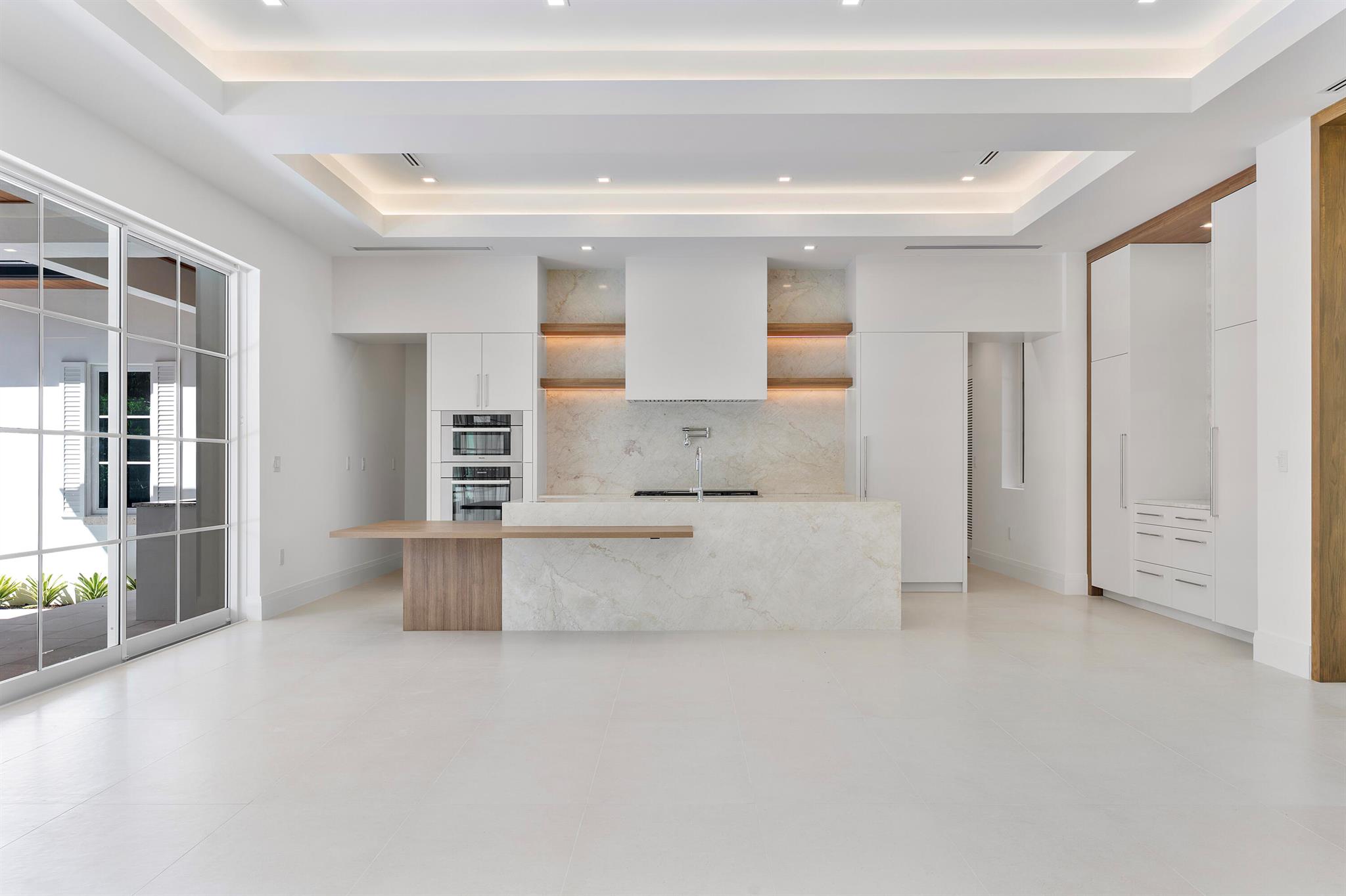CORAL GABLES RIVIERA SEC 11 REV - Residential
