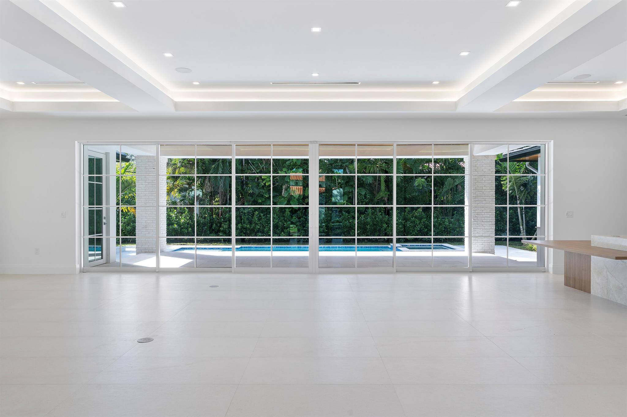 CORAL GABLES RIVIERA SEC 11 REV - Residential