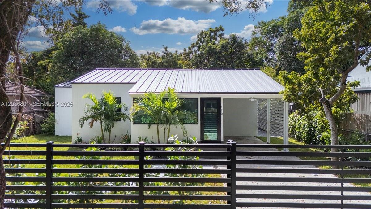 HILLS TRAIL GROVE - Residential Lease