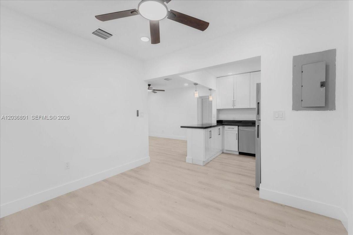 HILLS TRAIL GROVE - Residential Lease