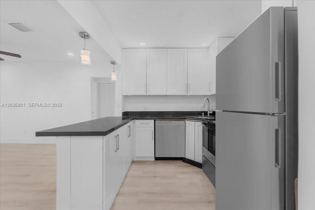 HILLS TRAIL GROVE - Residential Lease