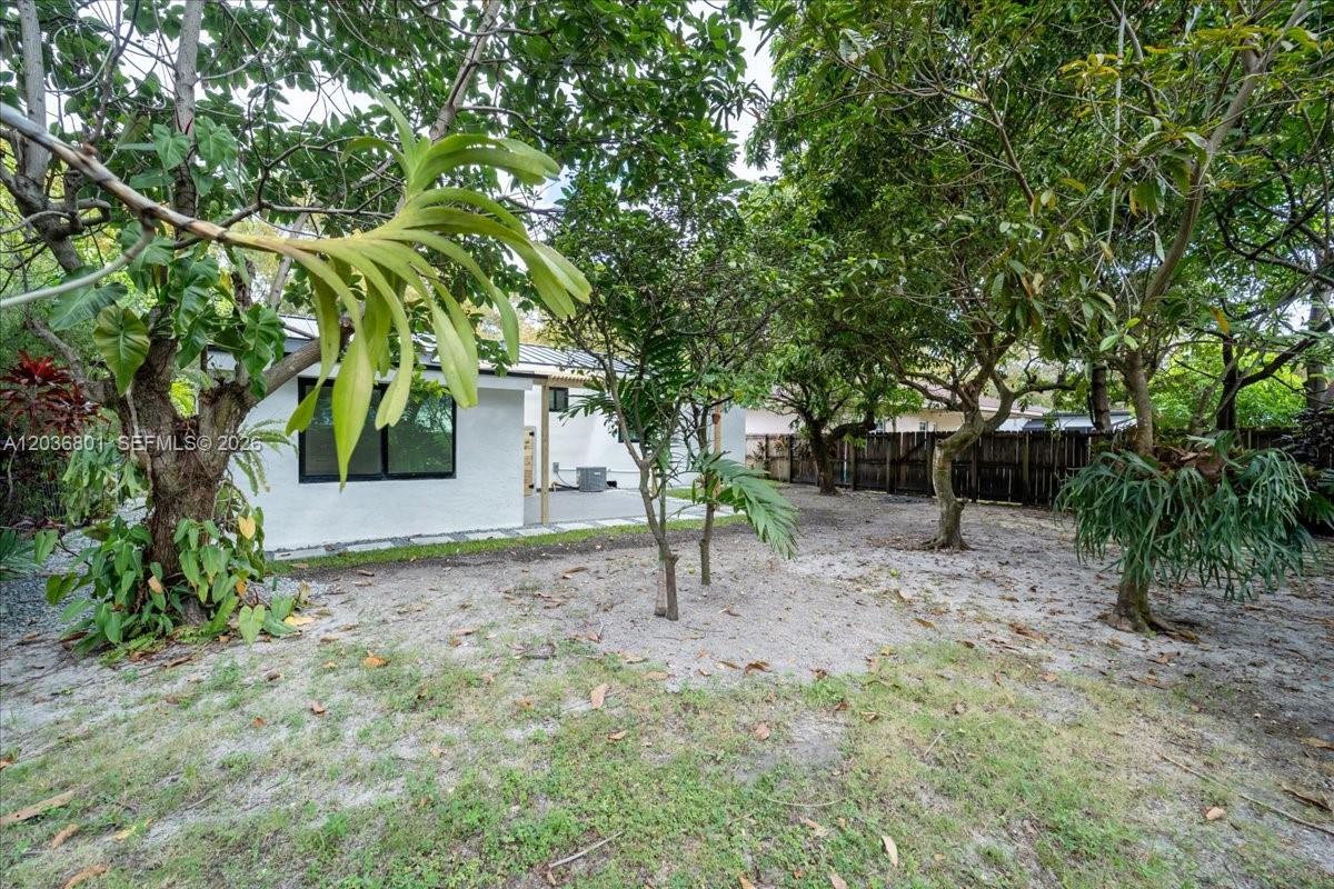 HILLS TRAIL GROVE - Residential Lease