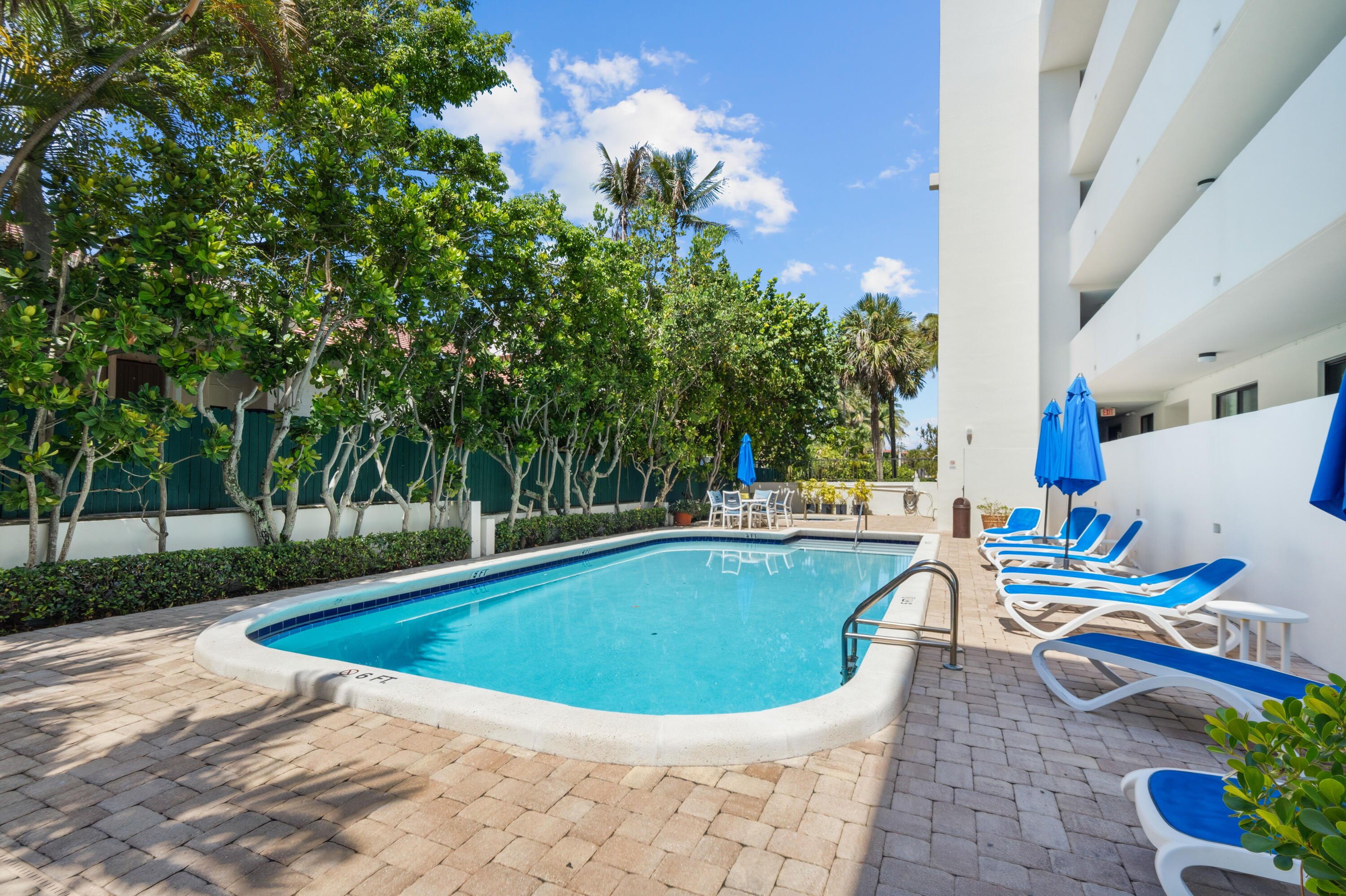 JUNO SHORES RESORT CONDO - Residential