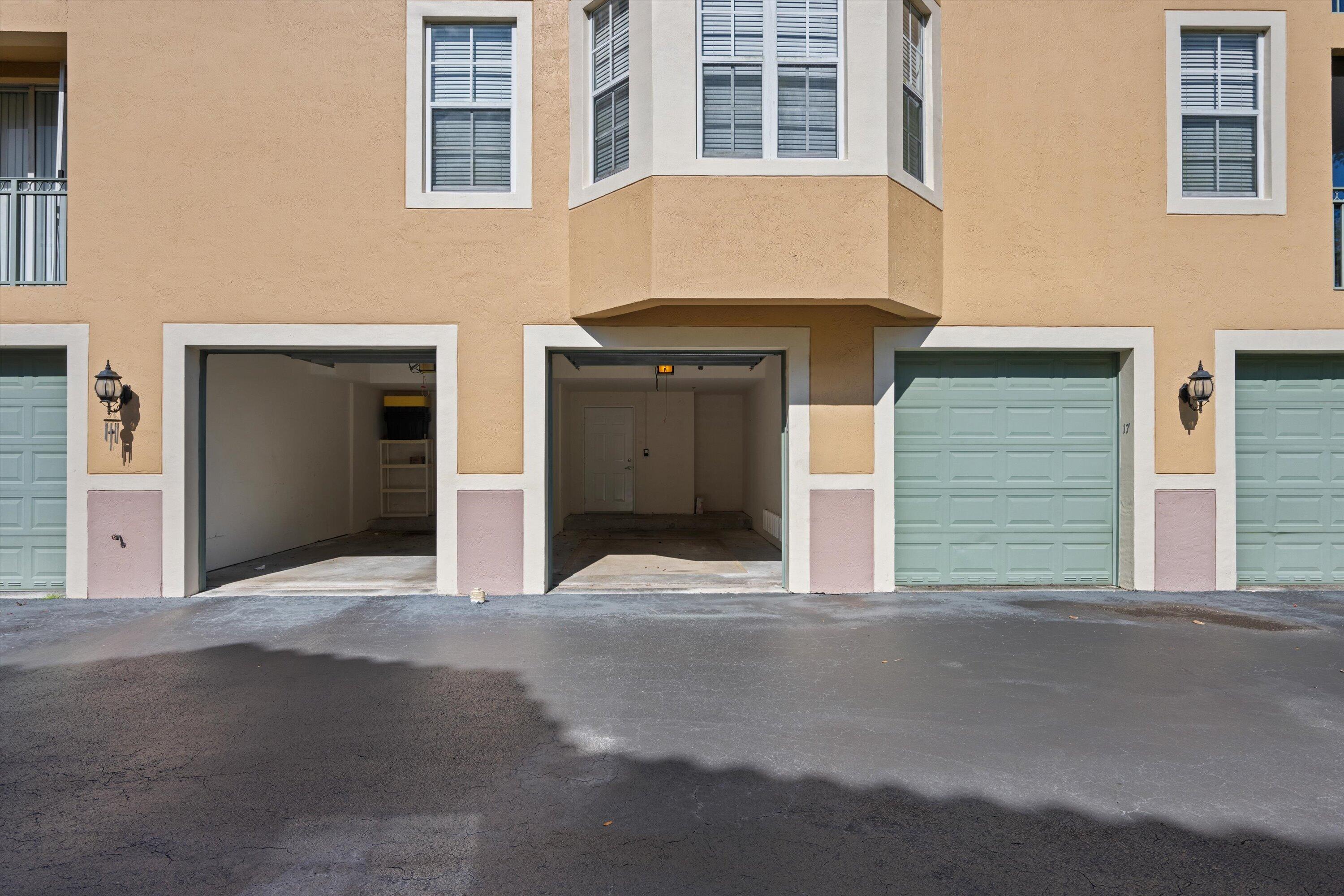 ST ANDREWS AT POLO CLUB CONDO - Residential