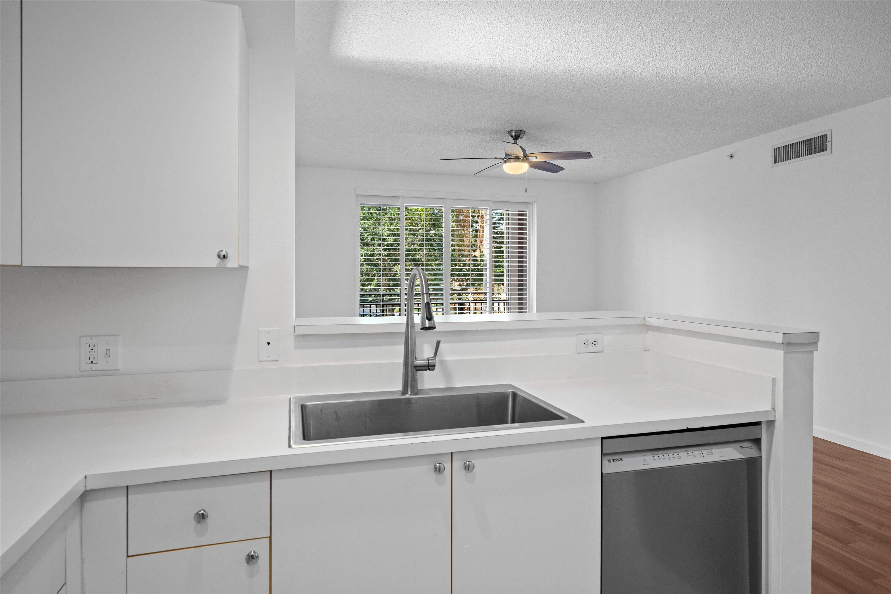 ST ANDREWS AT POLO CLUB CONDO - Residential