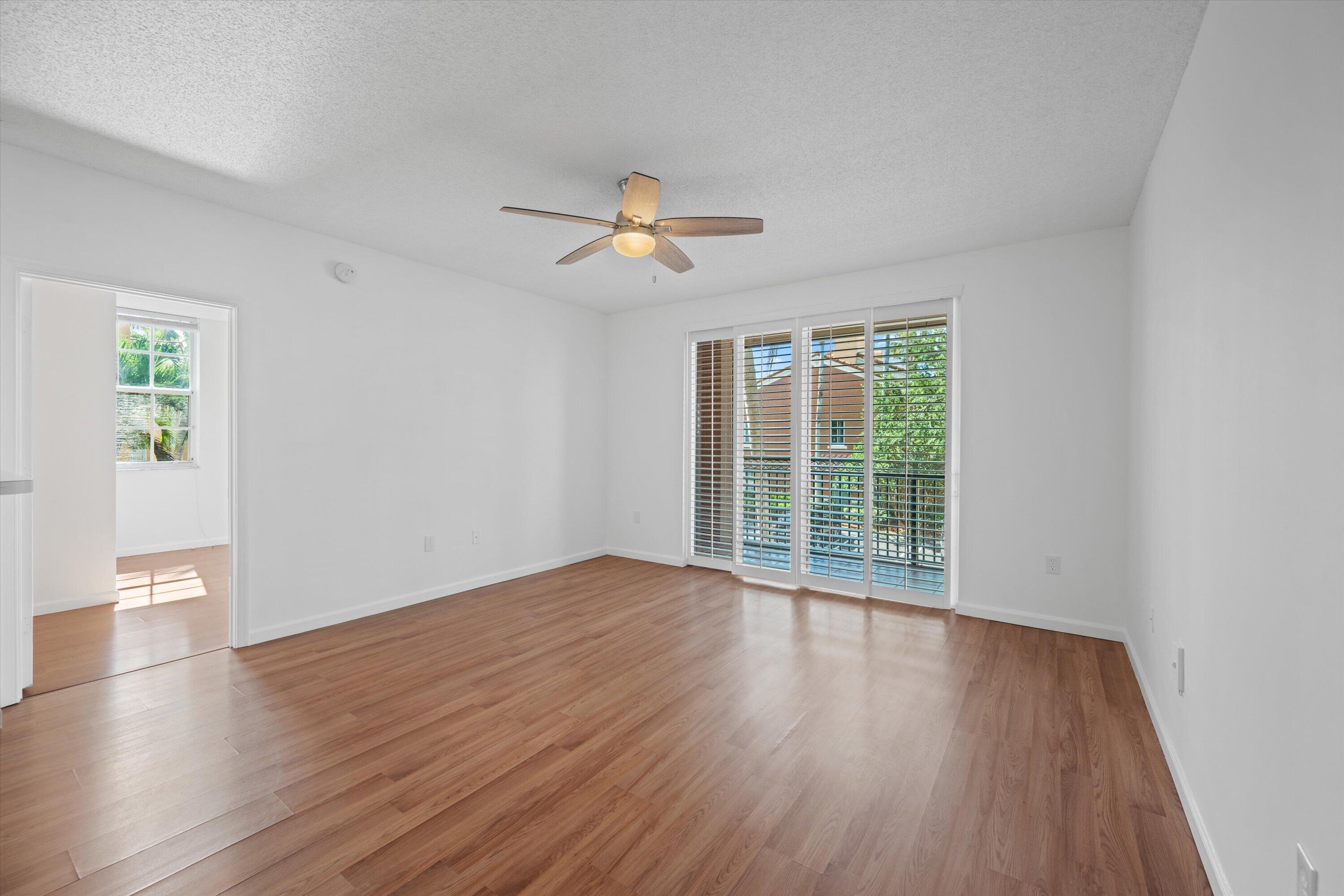ST ANDREWS AT POLO CLUB CONDO - Residential