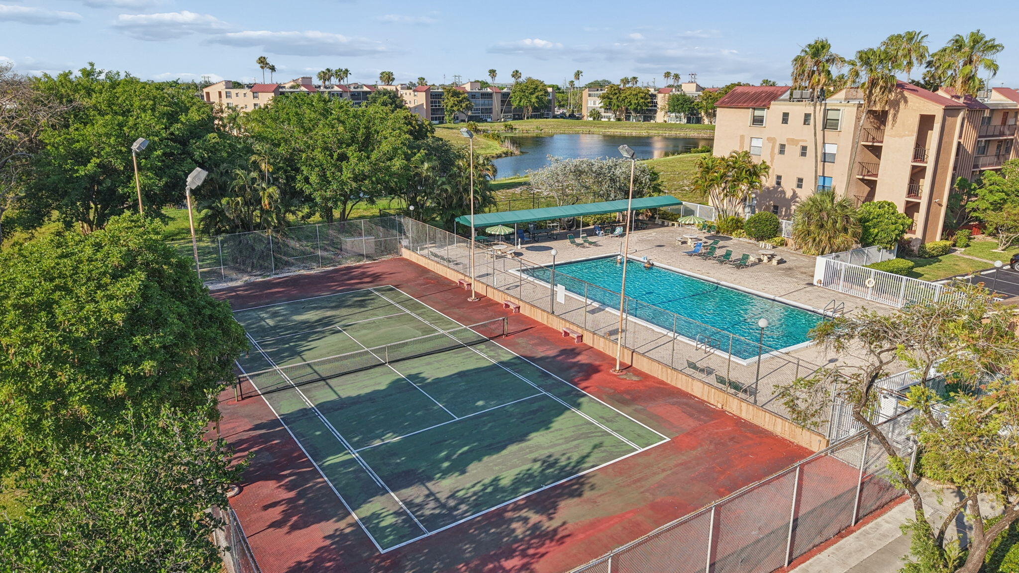 PALM LAKES CONDO - Residential