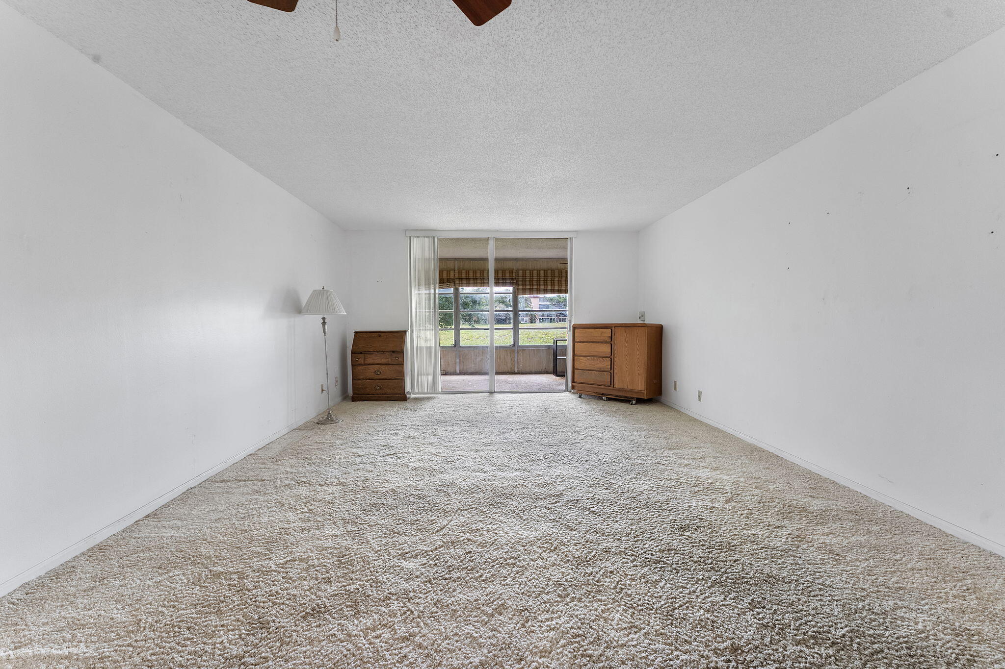 PALM LAKES CONDO - Residential