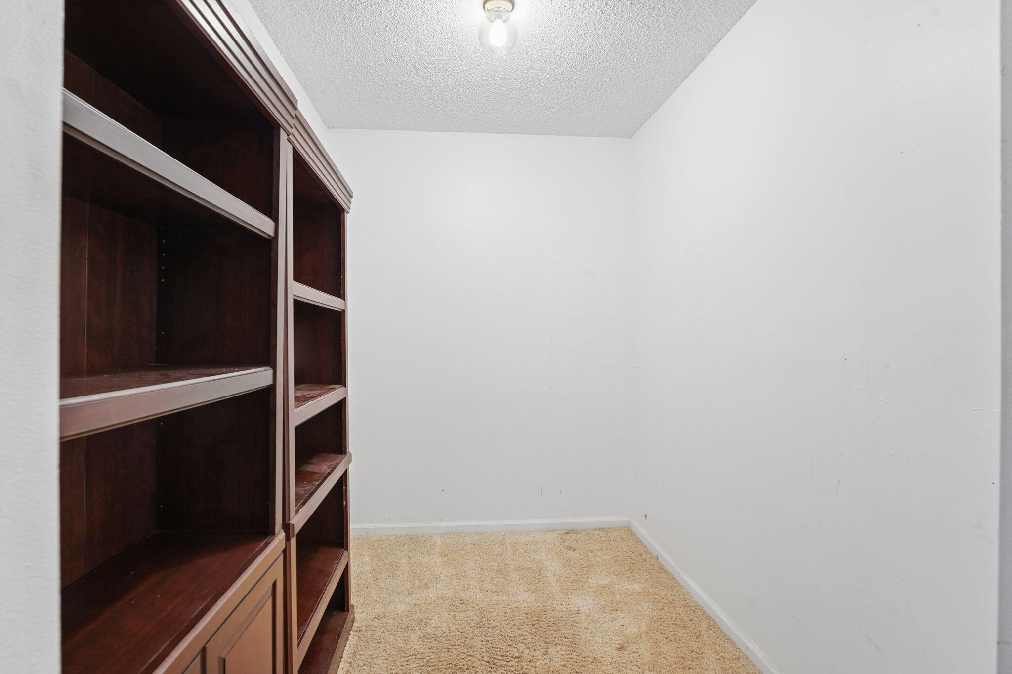 PALM LAKES CONDO - Residential