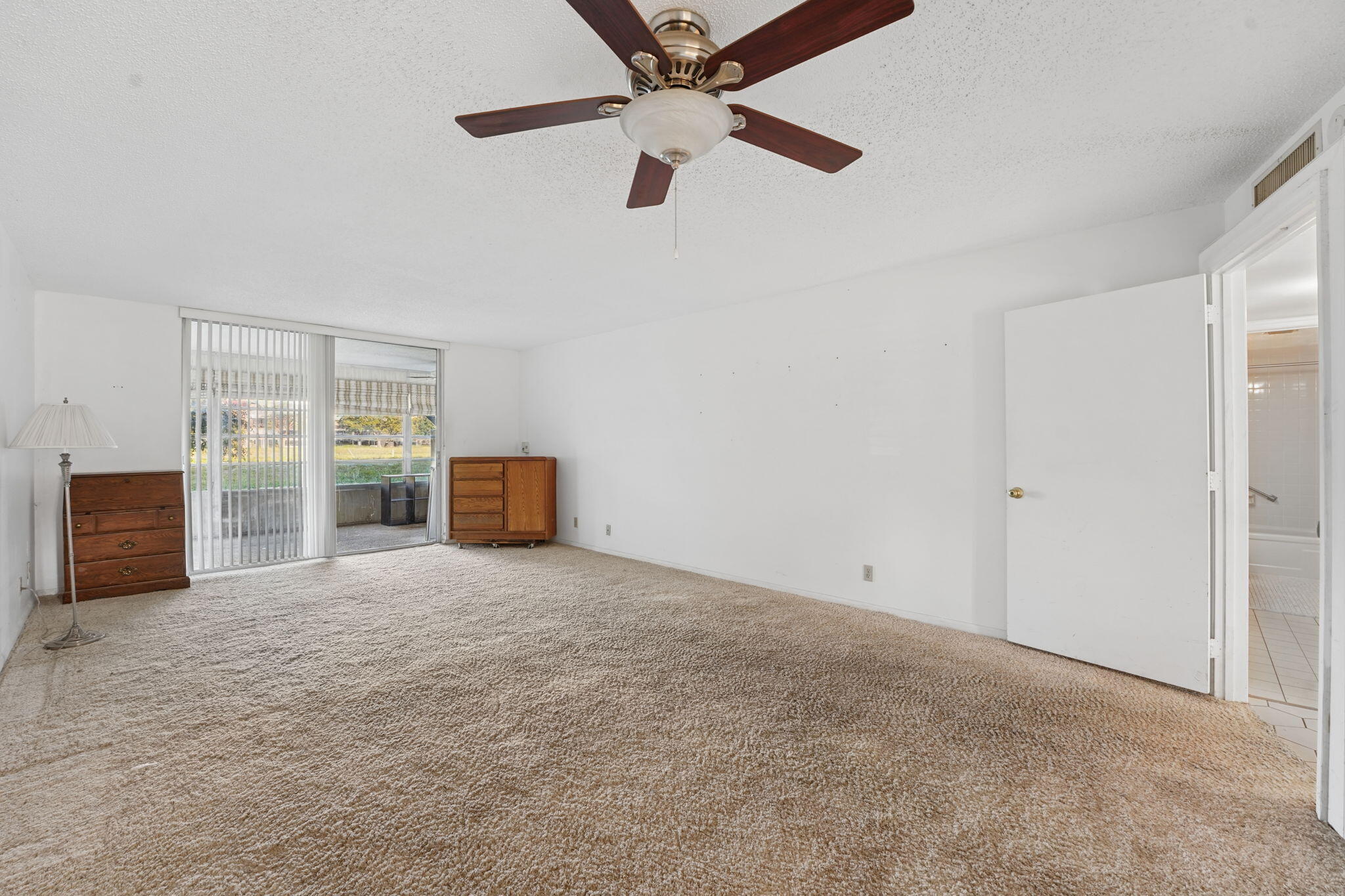 PALM LAKES CONDO - Residential