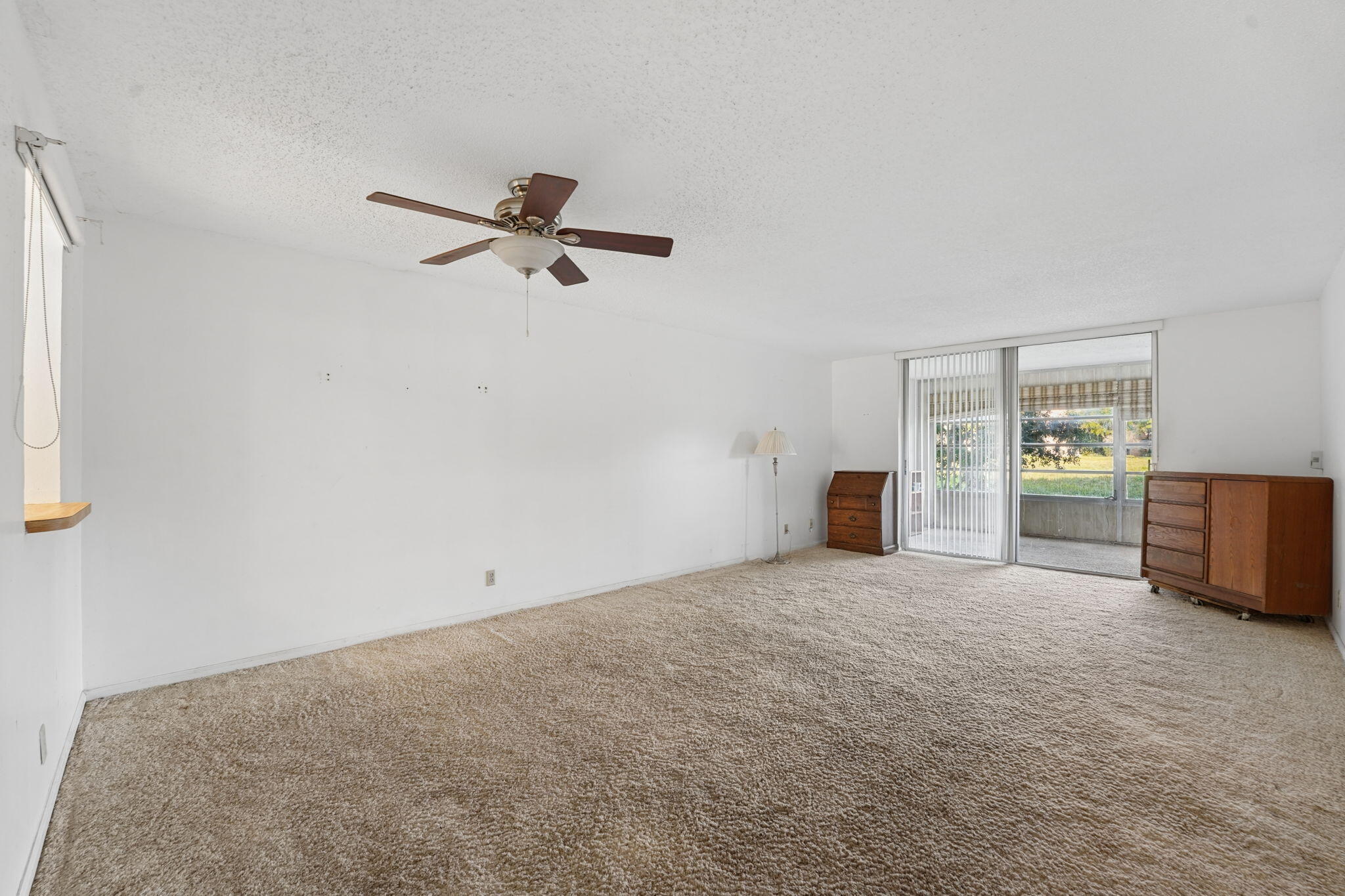 PALM LAKES CONDO - Residential