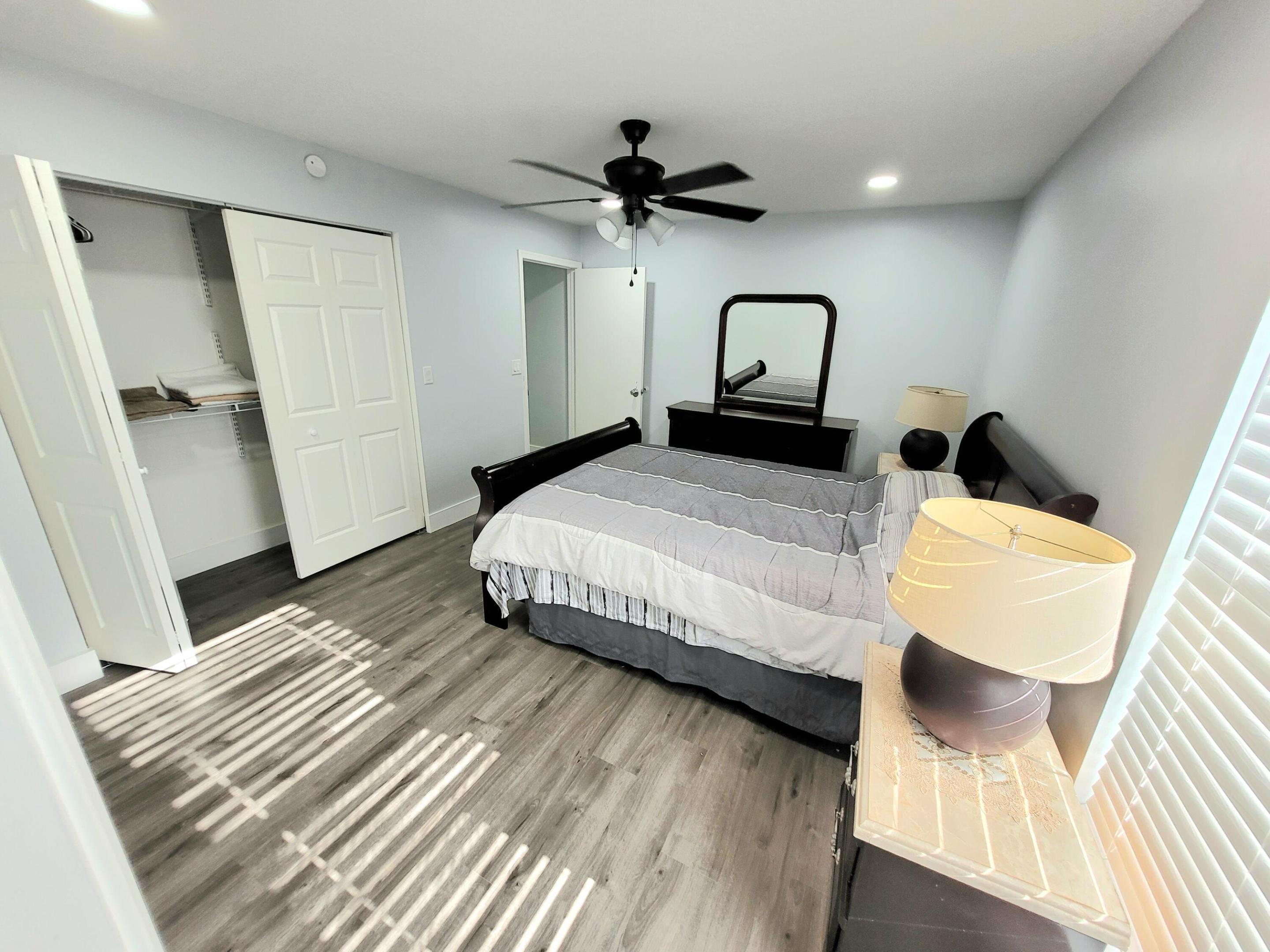 WATERWAY COVE OF WELLINGTON - Residential Lease